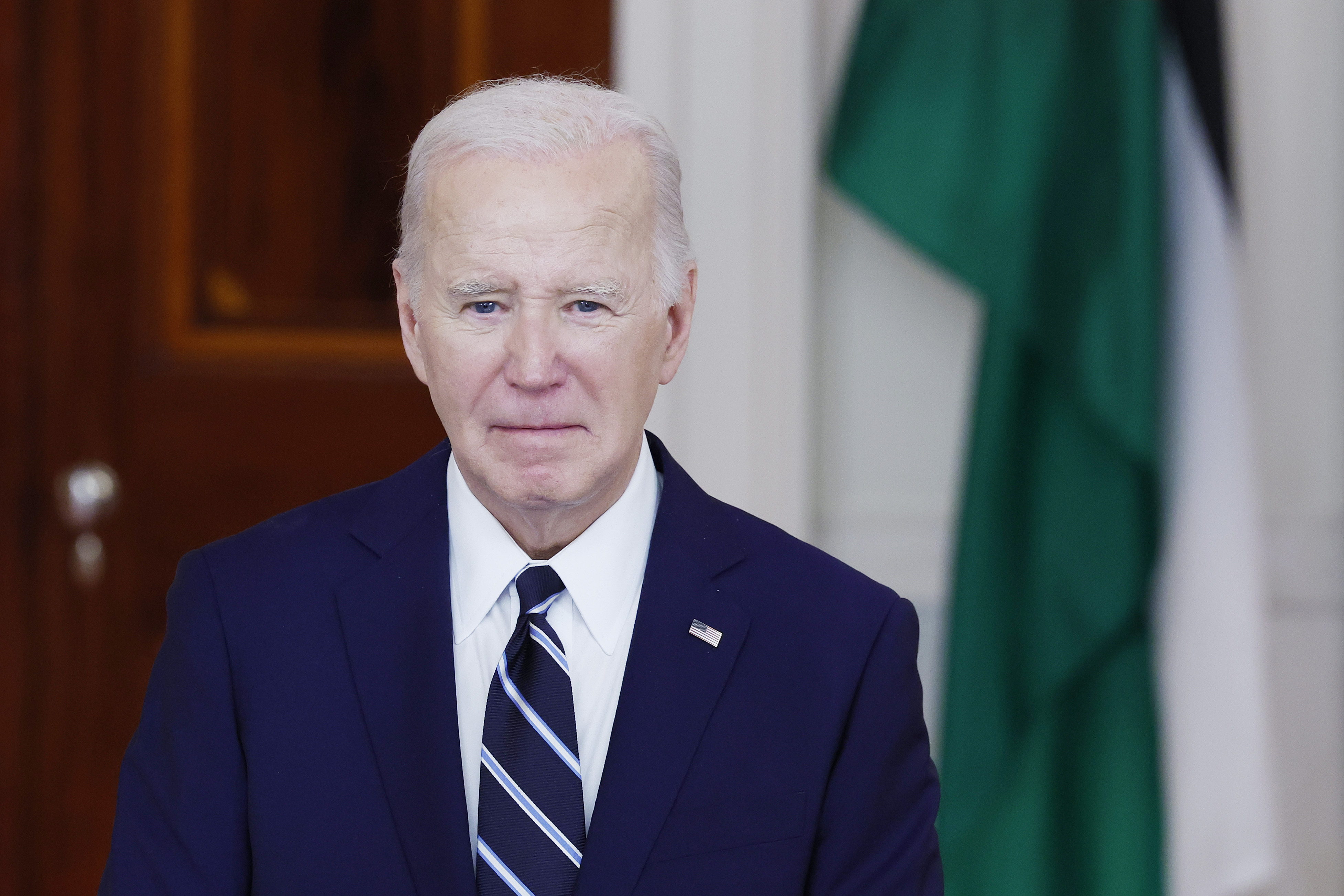 Hunter Biden's Ex-Associate Threatens To Expose 'Receipts' On Joe Biden ...