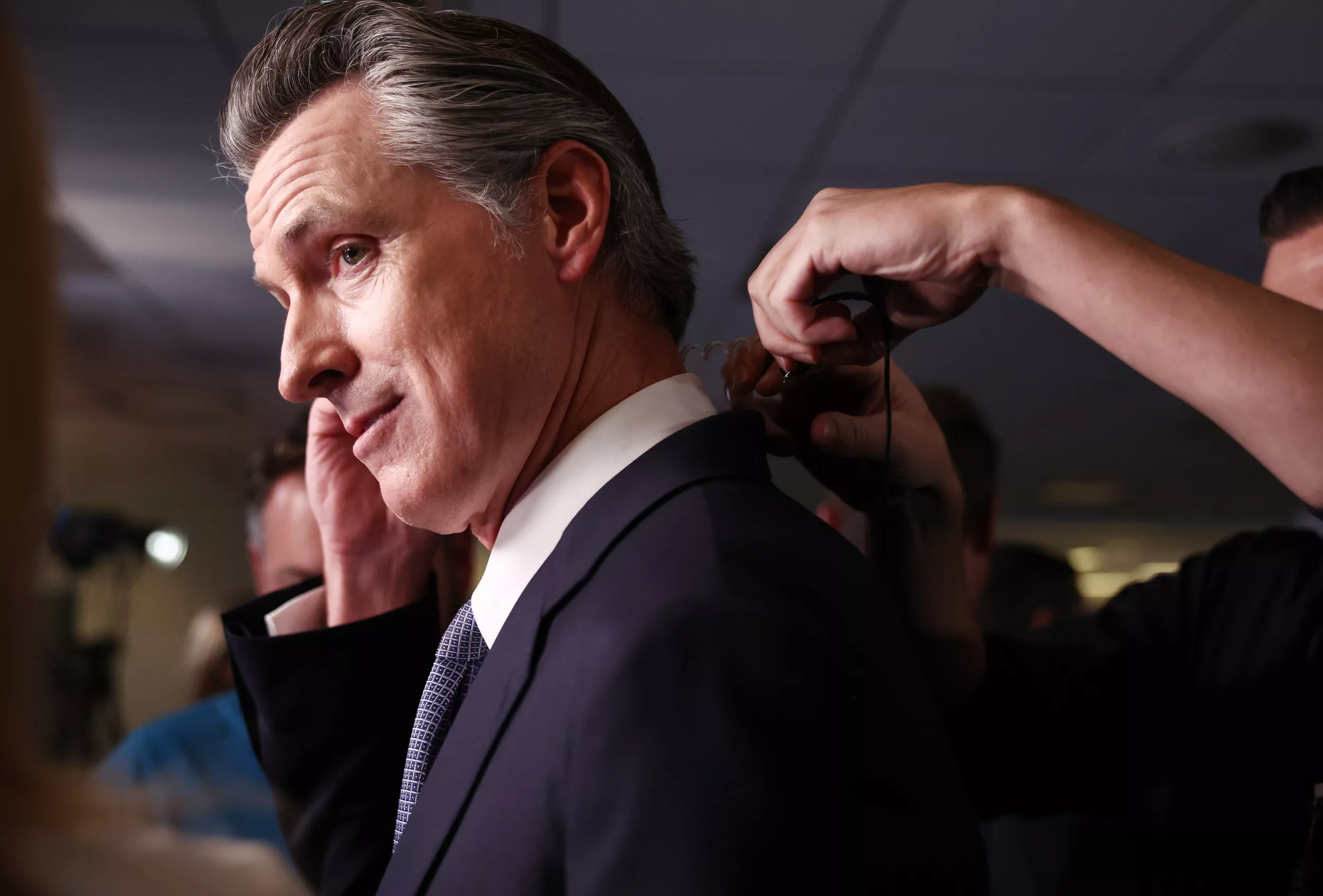 Gavin Newsom Faces Backlash for Solution to Homeless Crisis - Vimarsana News
