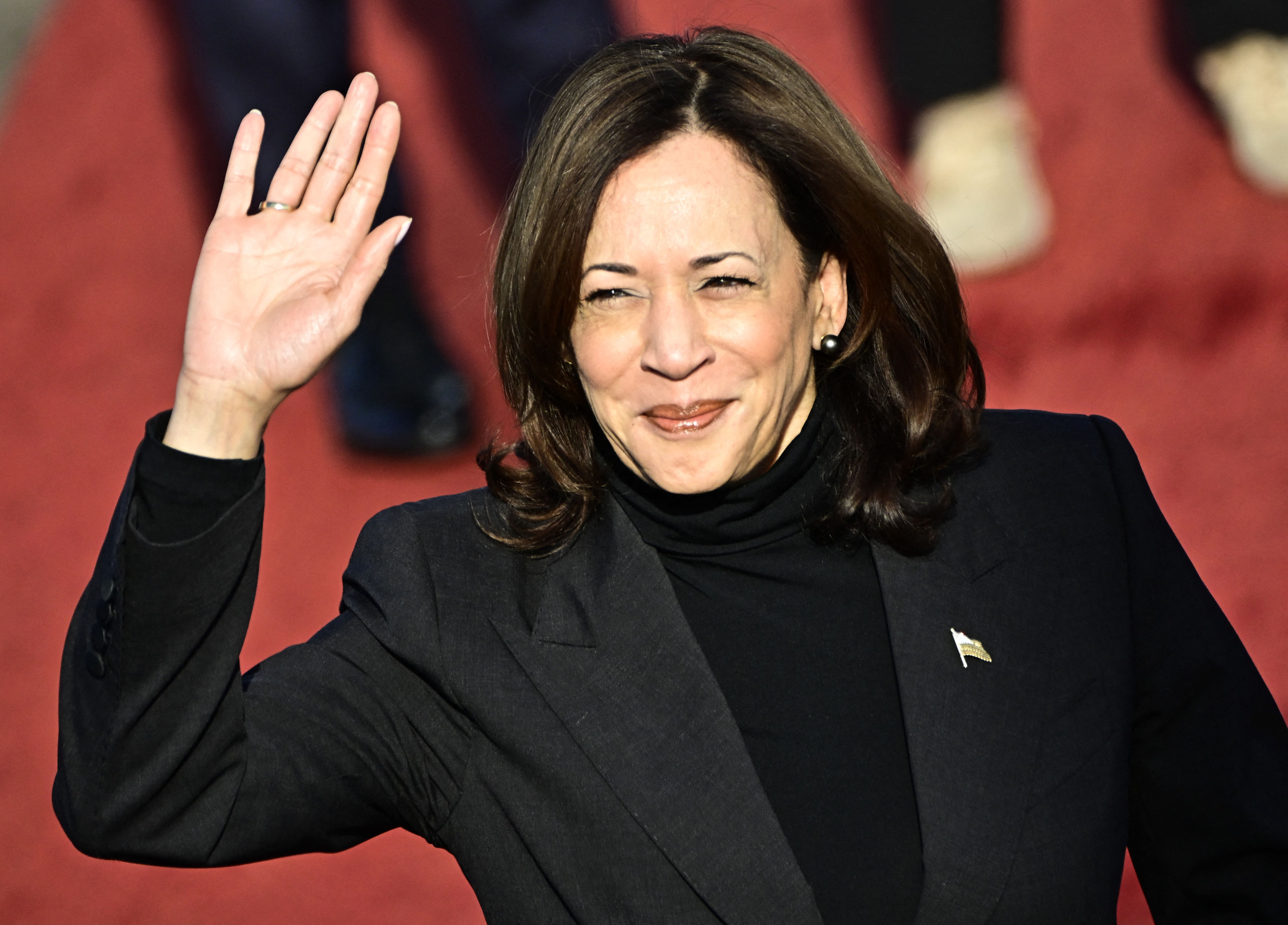 Kamala Harris Blames Putin for Navalny Death