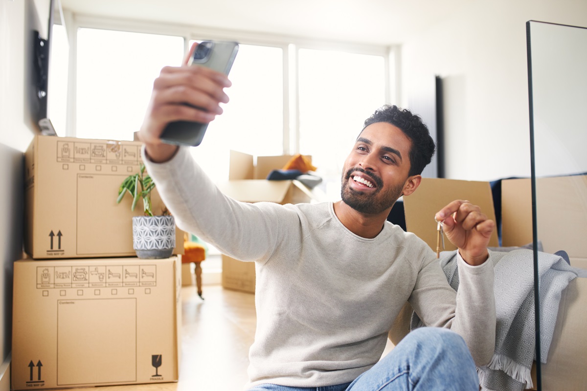 Realtor Makes Horror Realization While Selling House to Gen Z Buyer