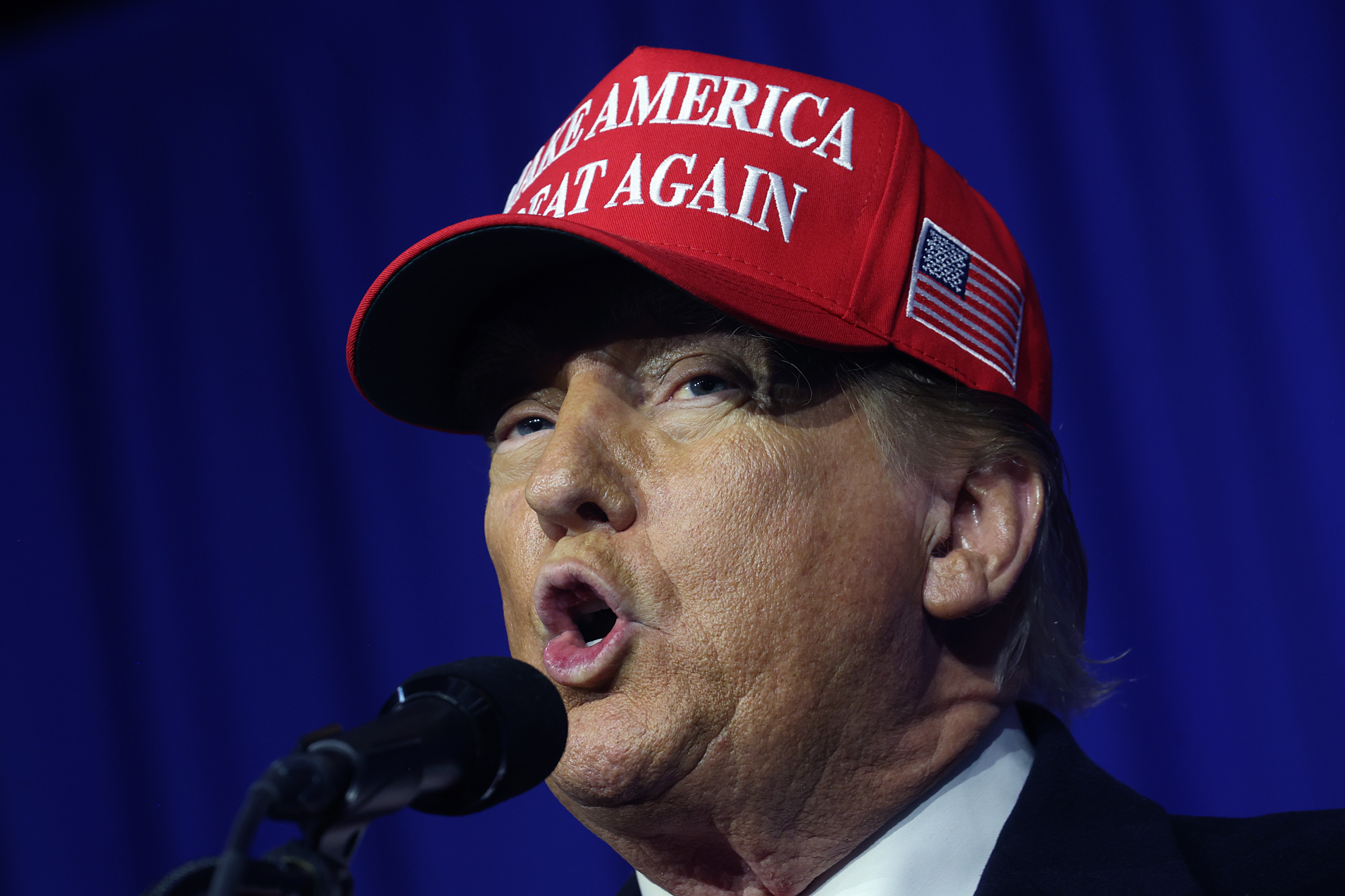 Donald Trump s Golden Sneakers Selling For 7 500 Newsweek