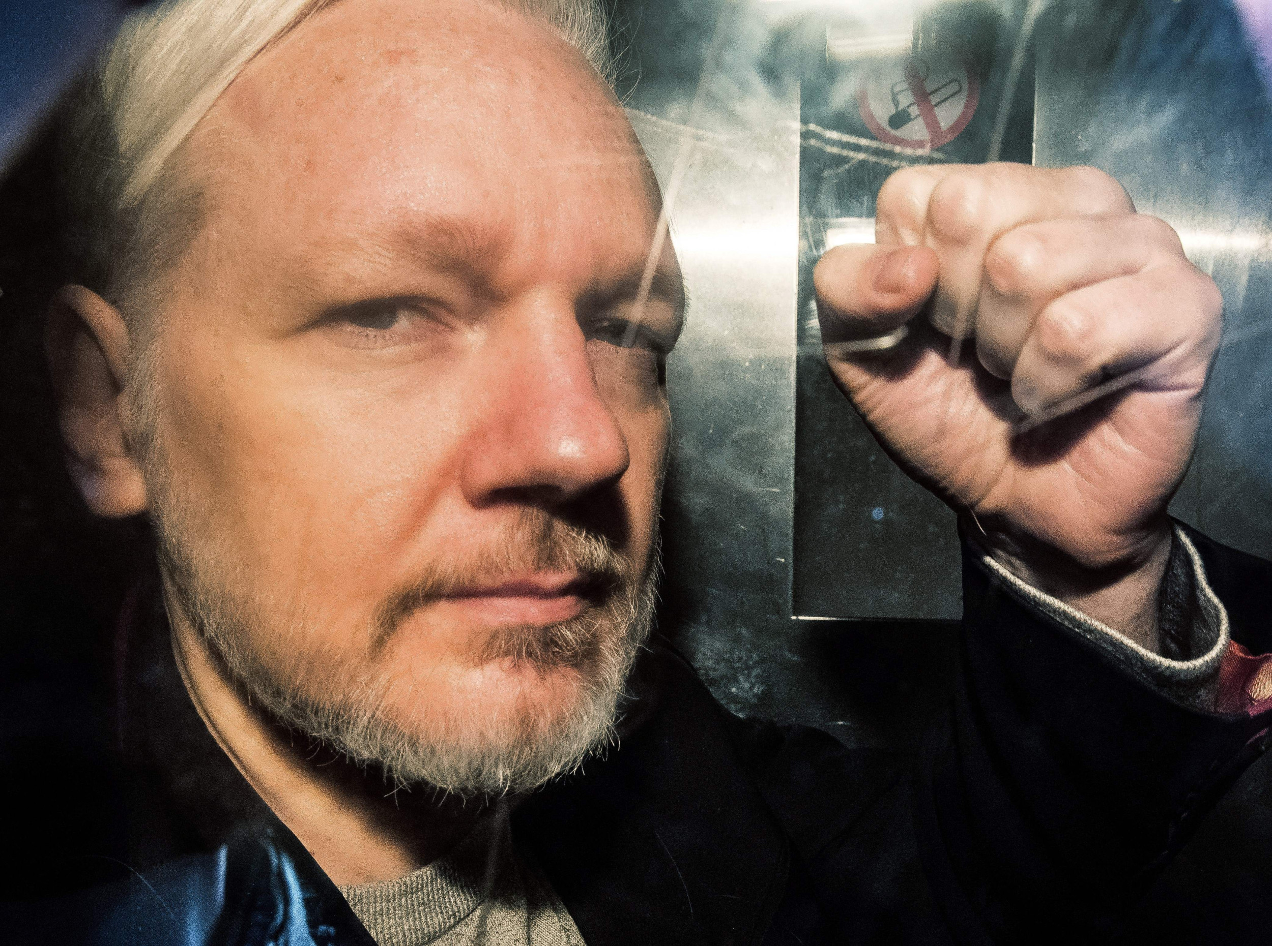 Julian Assange Faces Court Showdown Over US Extradition - Newsweek