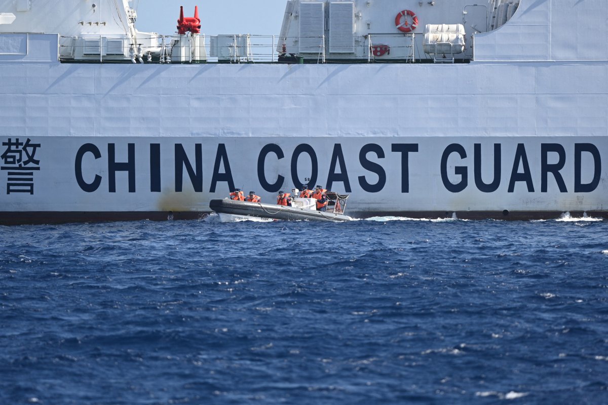 China Coast Guard Boards Taiwan Tourist Boat