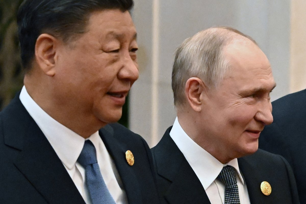 Xi Jinping and Vladimir Putin