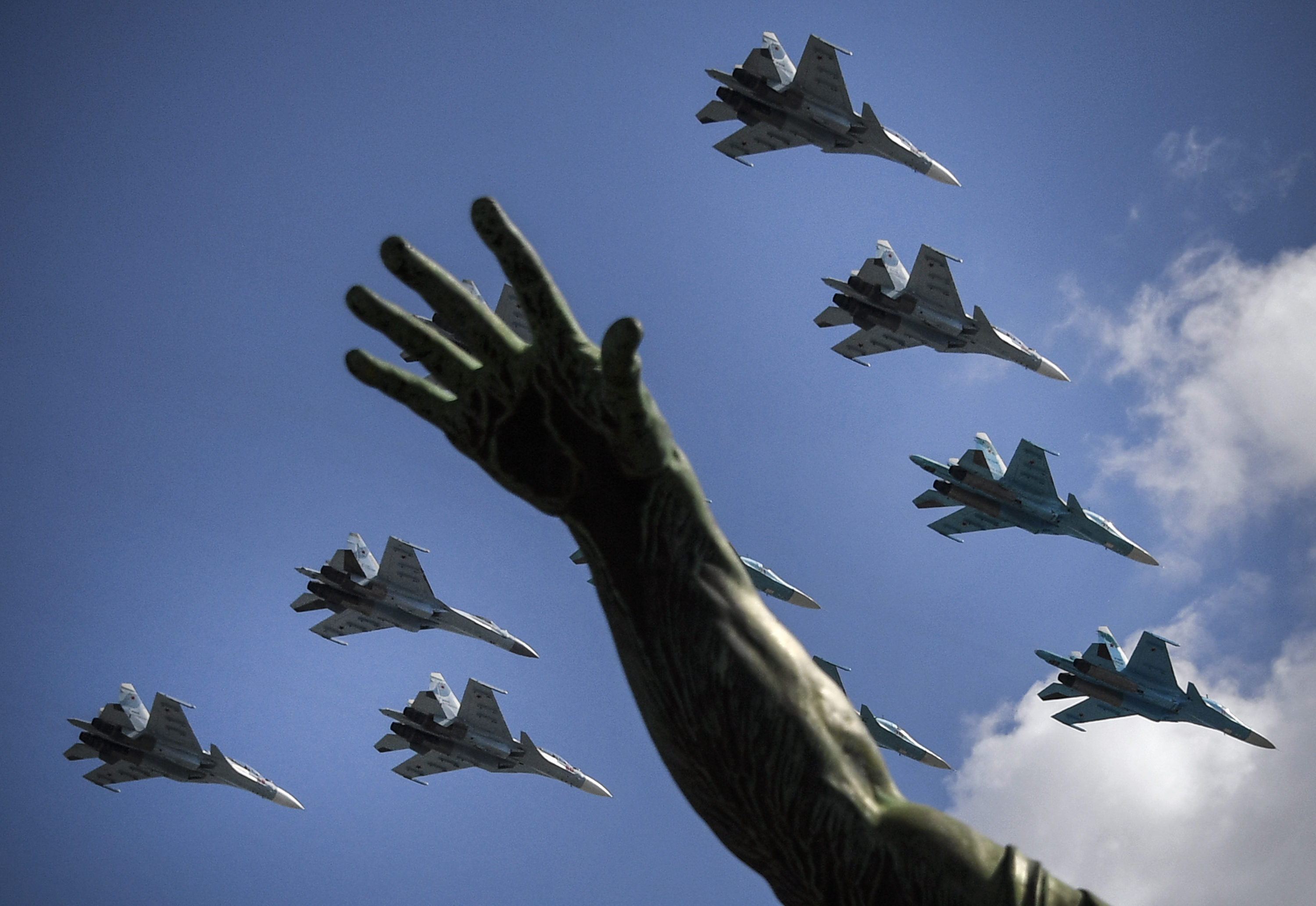 Ukraine Shoots Down Seventh Russian Fighter Jet in a Week