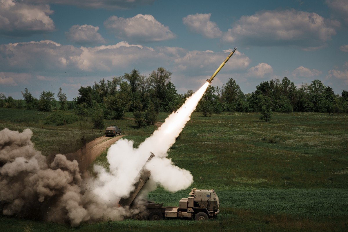 HIMARS Strike Hits Dozens of Russian Soldiers - Newsweek