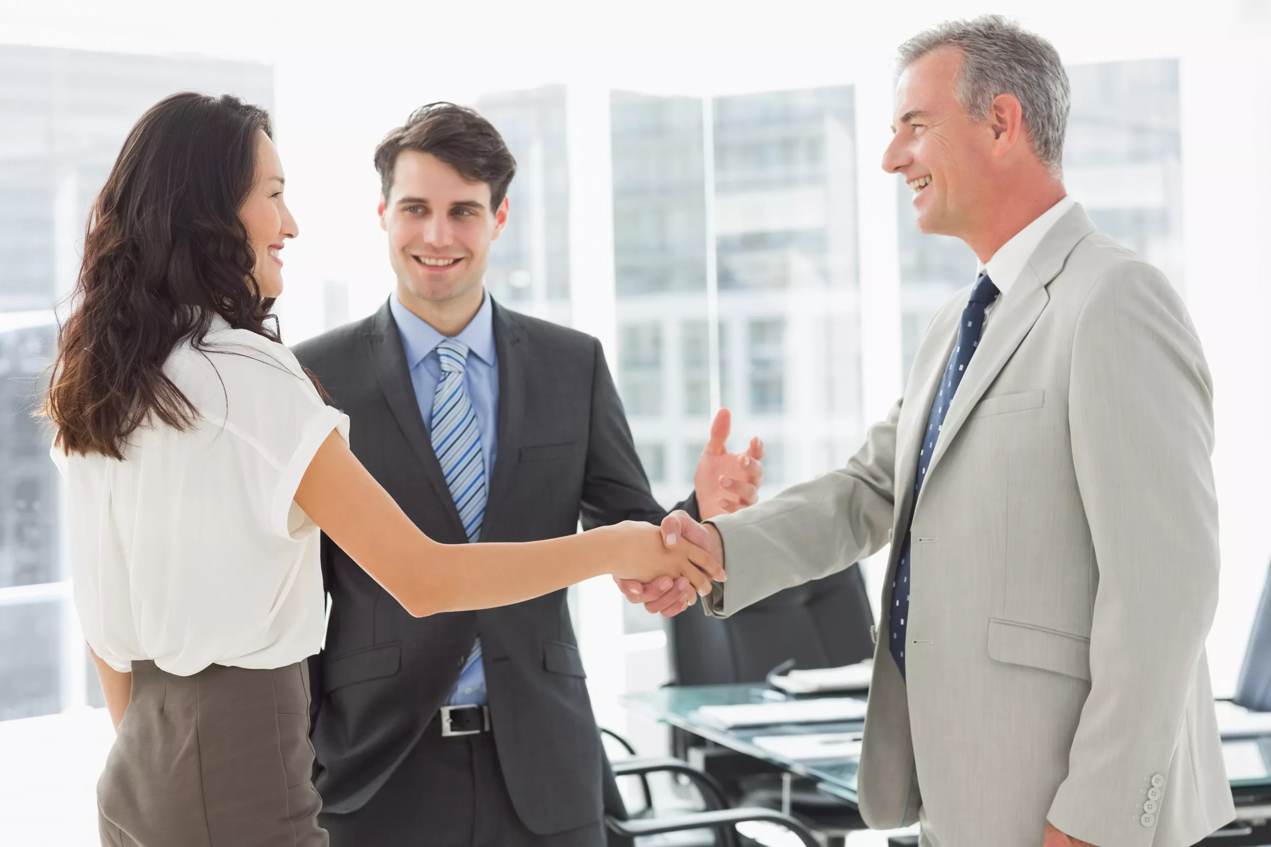 15 Ways to Stand Out in a Competitive Freelance Marketplace - Vimarsana News