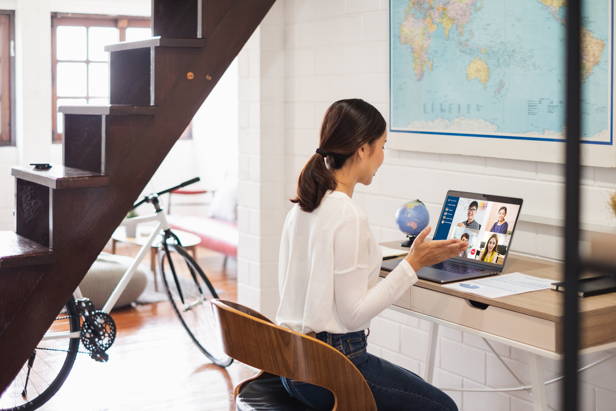 The Difficulties and Opportunities of Managing a Remote Team