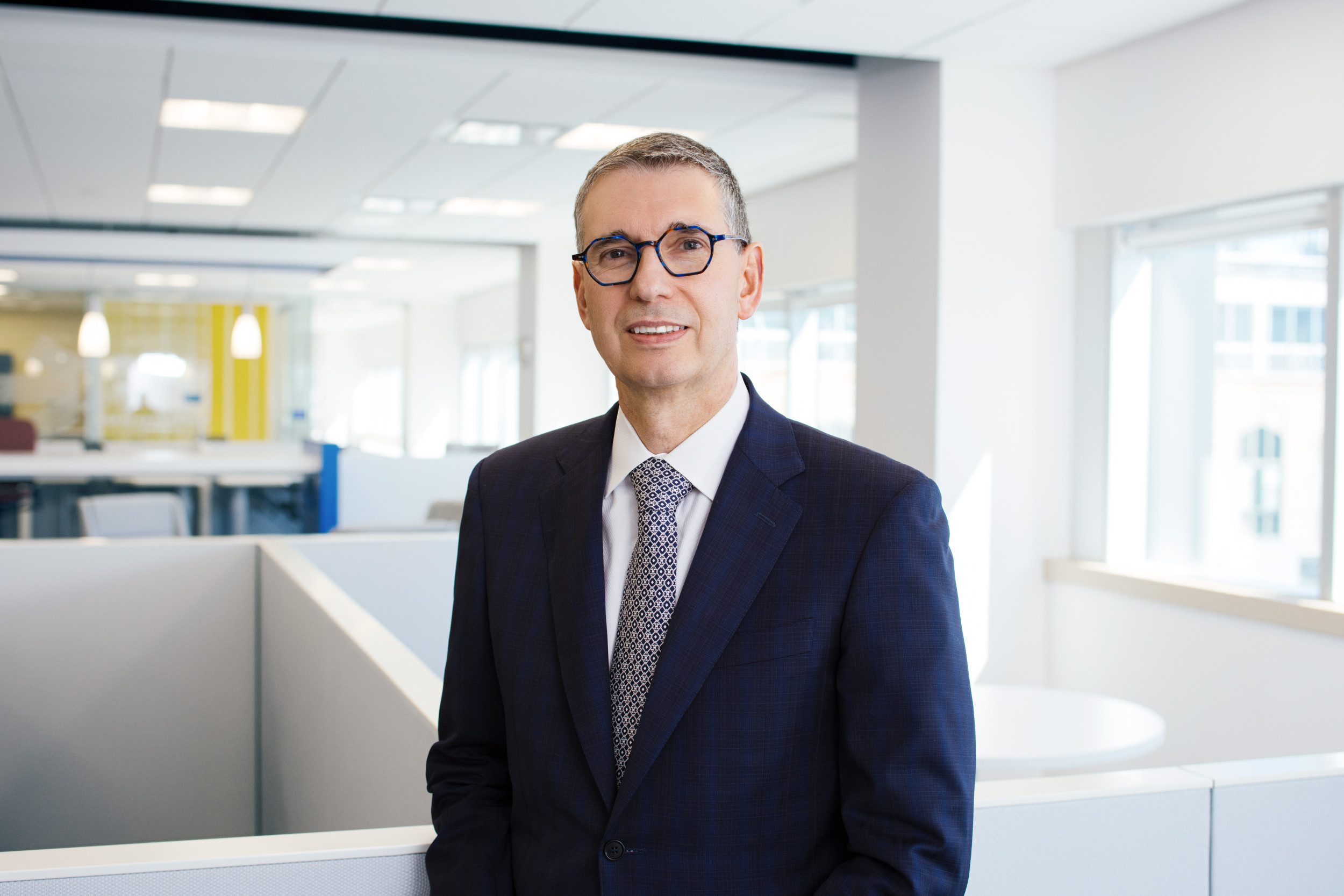 Healthcare Leaders Navigate Ai Revolution 2 Gianrico farrugia, md, president and ceo, mayo clinic