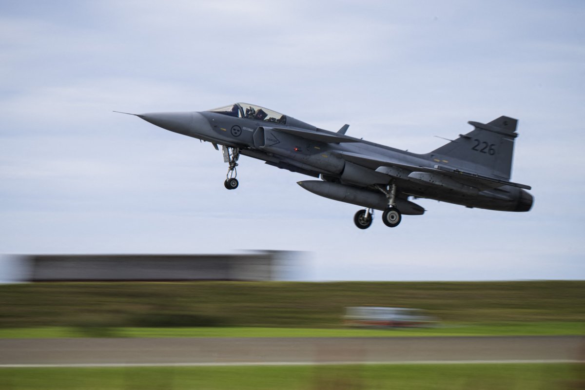 Schwedisches Jagdflugzeug JAS 39 Gripen 2023