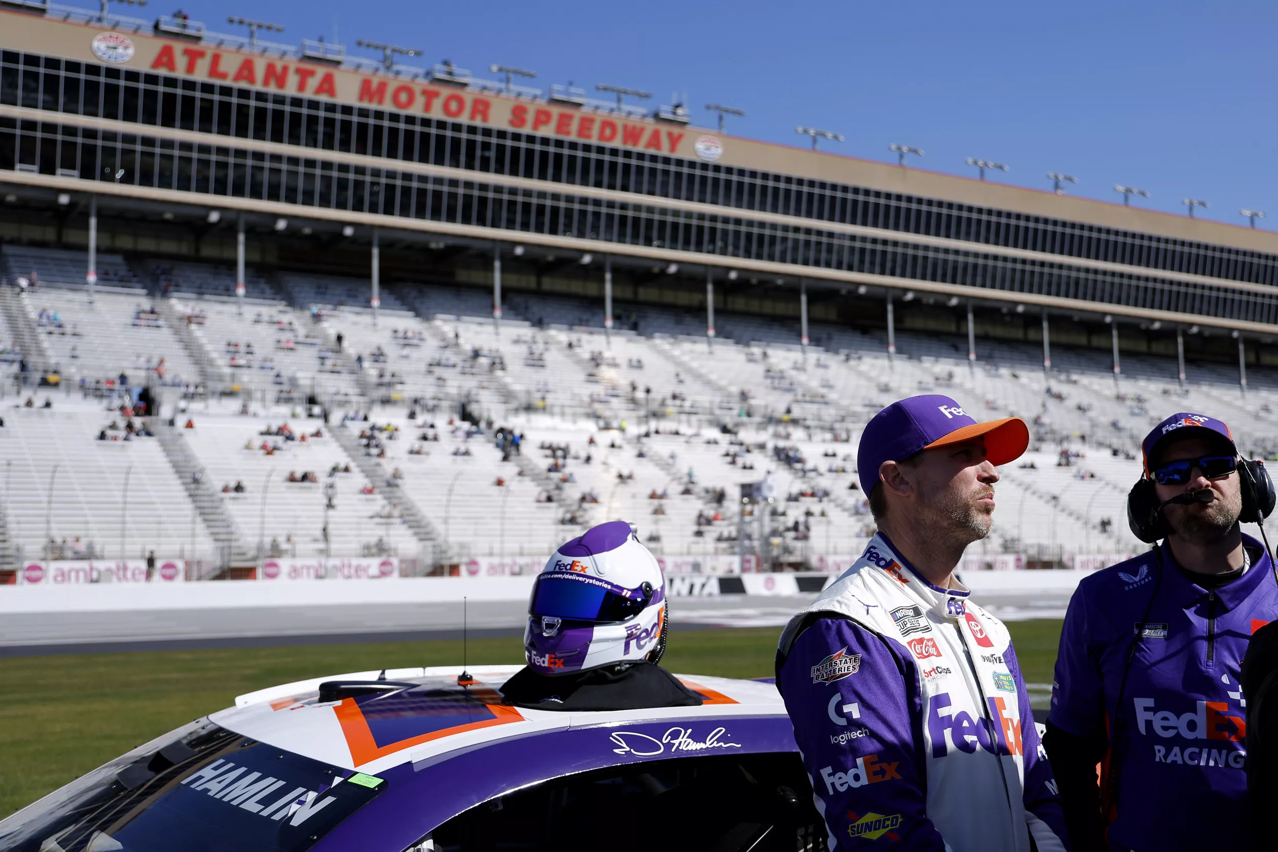 Denny Hamlin: NASCAR 'Whistleblower' Caused Joey Logano Glove Penalty - Vimarsana News