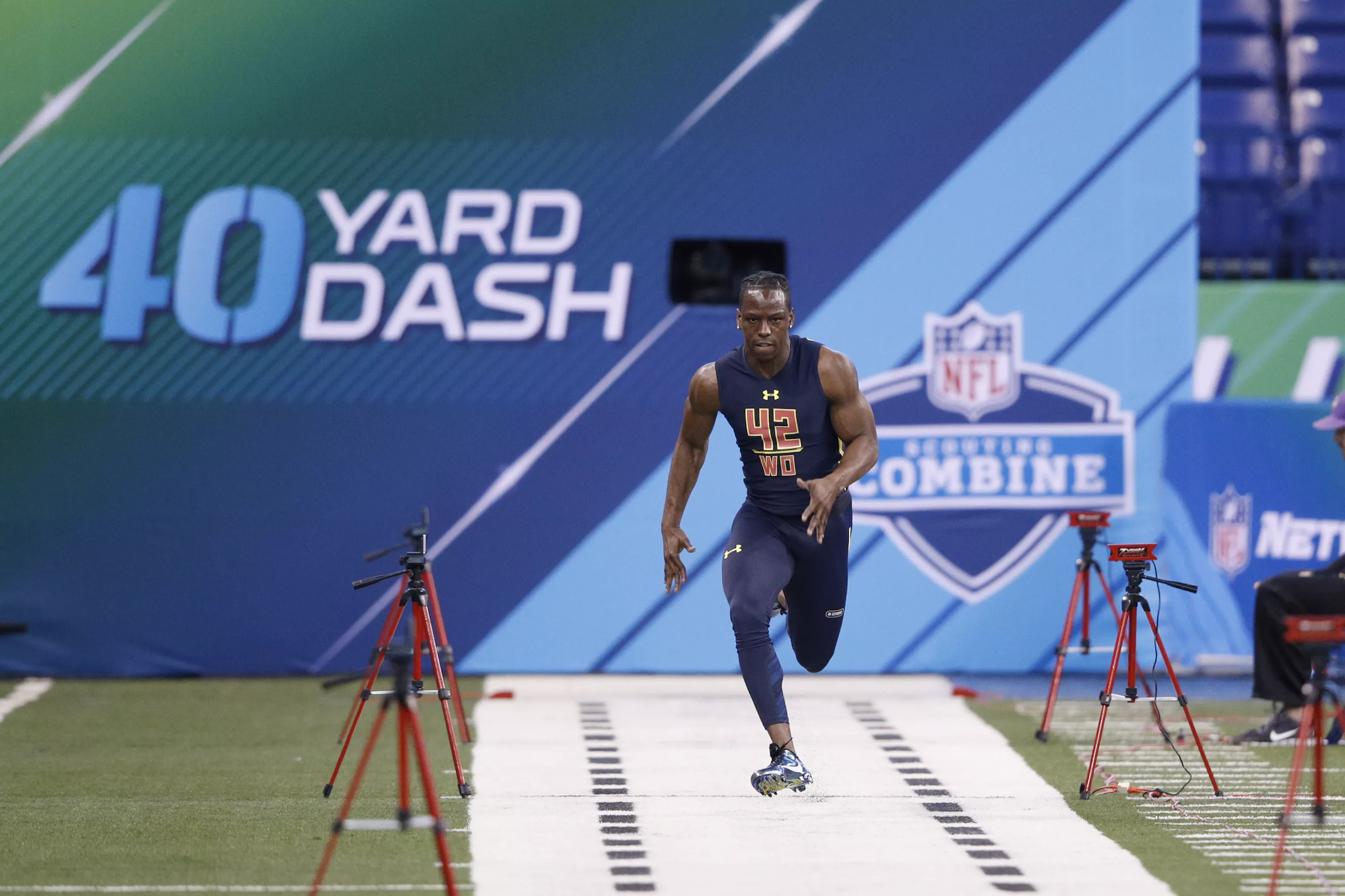 NFL Combine Records: Best Marks in the 40-Yard Dash, Bench Press and More - Vimarsana News