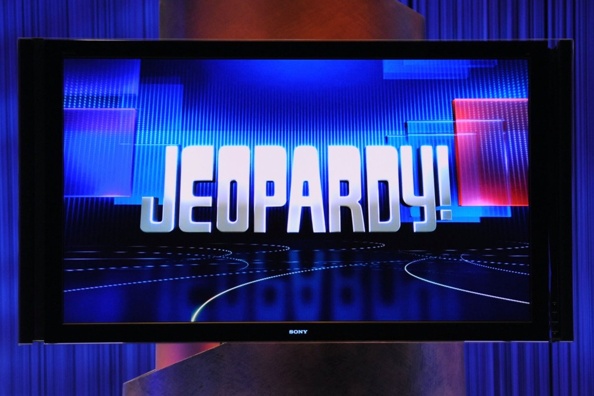 "Jeopardy!" criticized by viewers