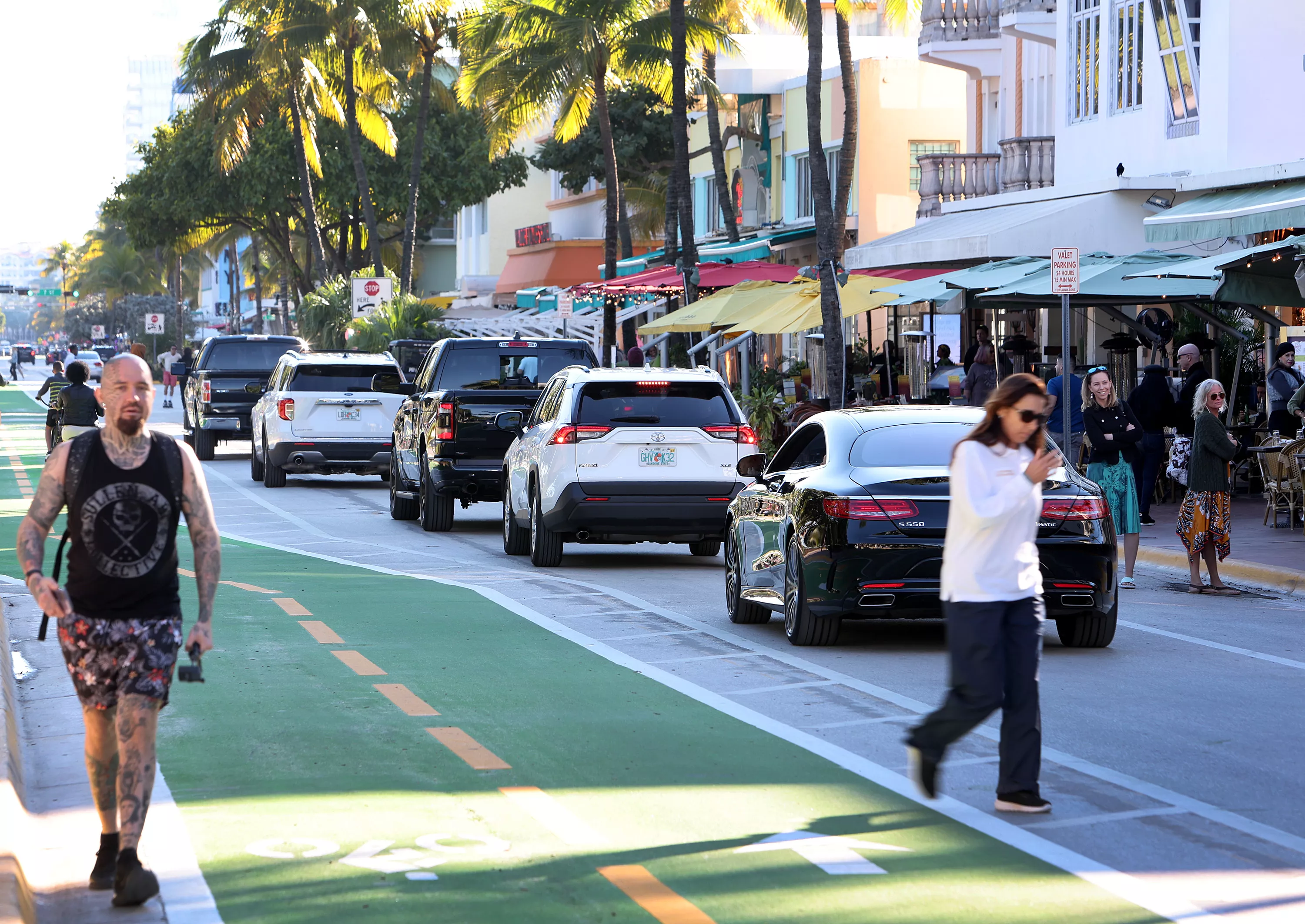 Uninsured Drivers Soar in Florida as Insurance Crisis Deepens - Vimarsana News