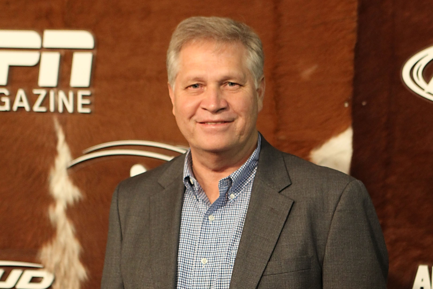 ‘Beautiful’ Tribute to Chris Mortensen Goes Viral - Newsweek