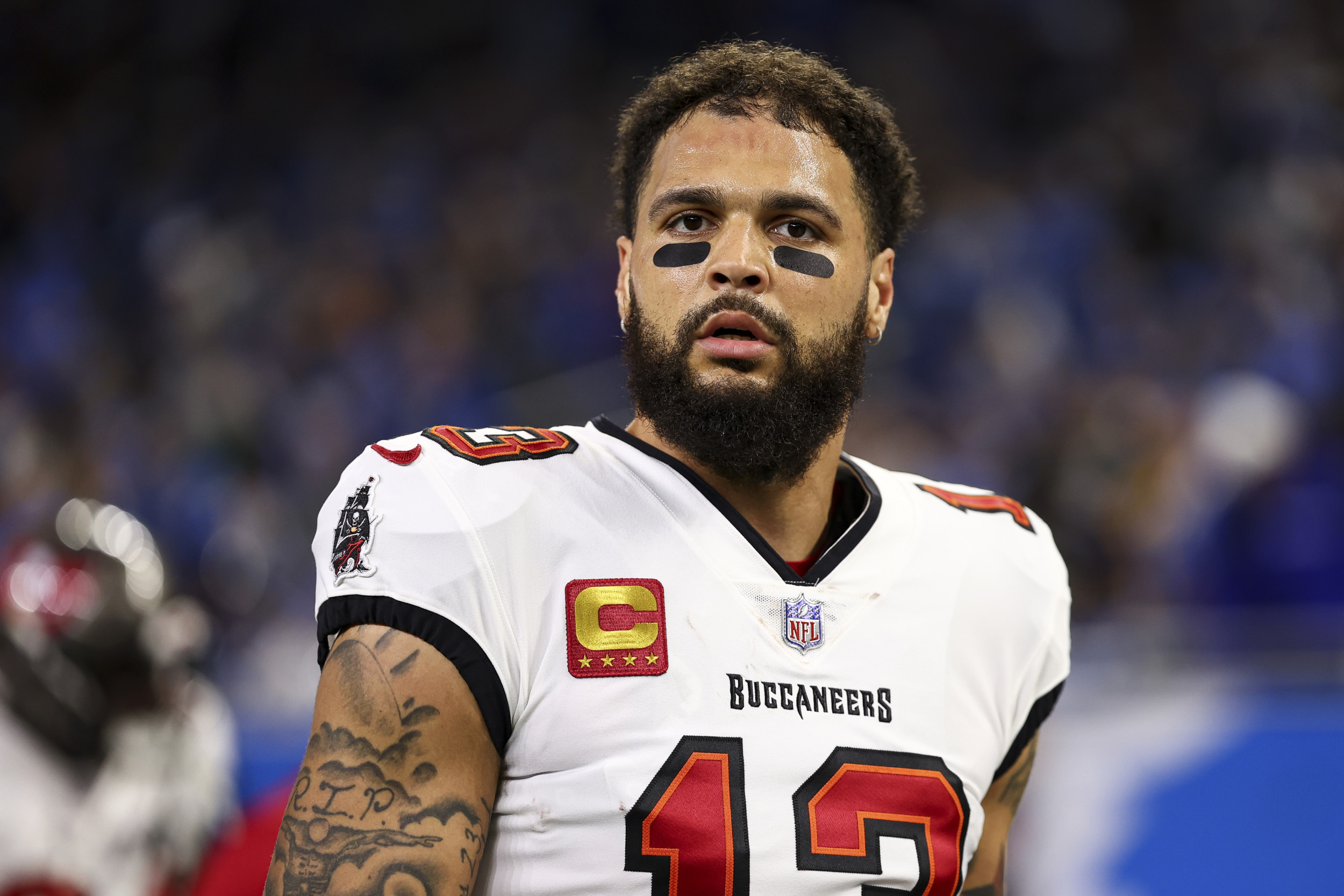 Mike Evans Contract What It Means for WR Market Ahead of Free Agency