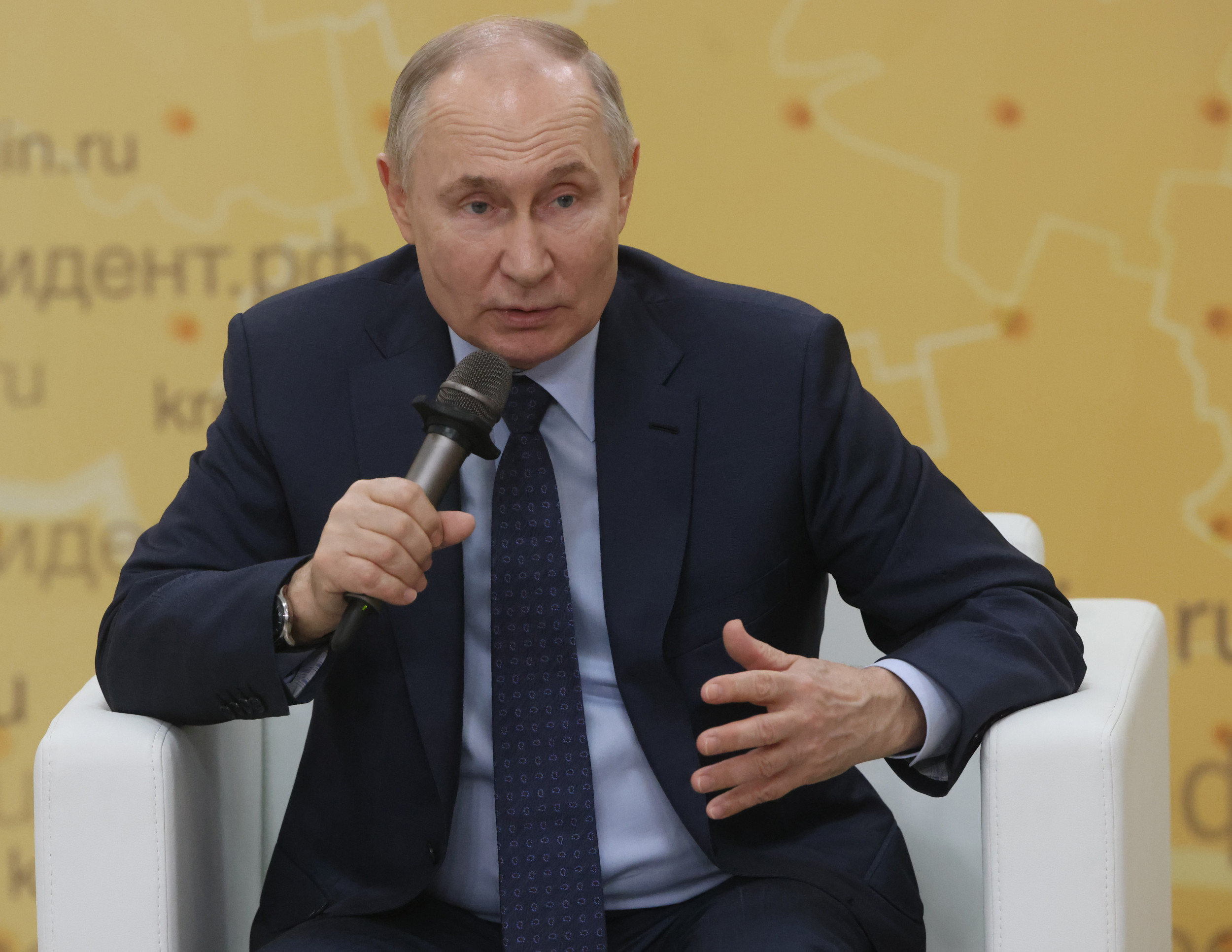 Vladimir Putin Is Concerned About Low Voter Turnout: Report Vladimir Putin Is Concerned About Low Voter Turnout: Report