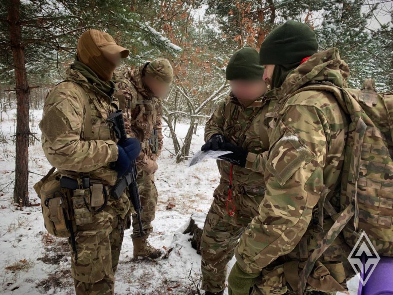 Ukraine Insurgents Claim Russian Village Near Border; Ongoing Clashes with Belgorod and Kursk Oblasts