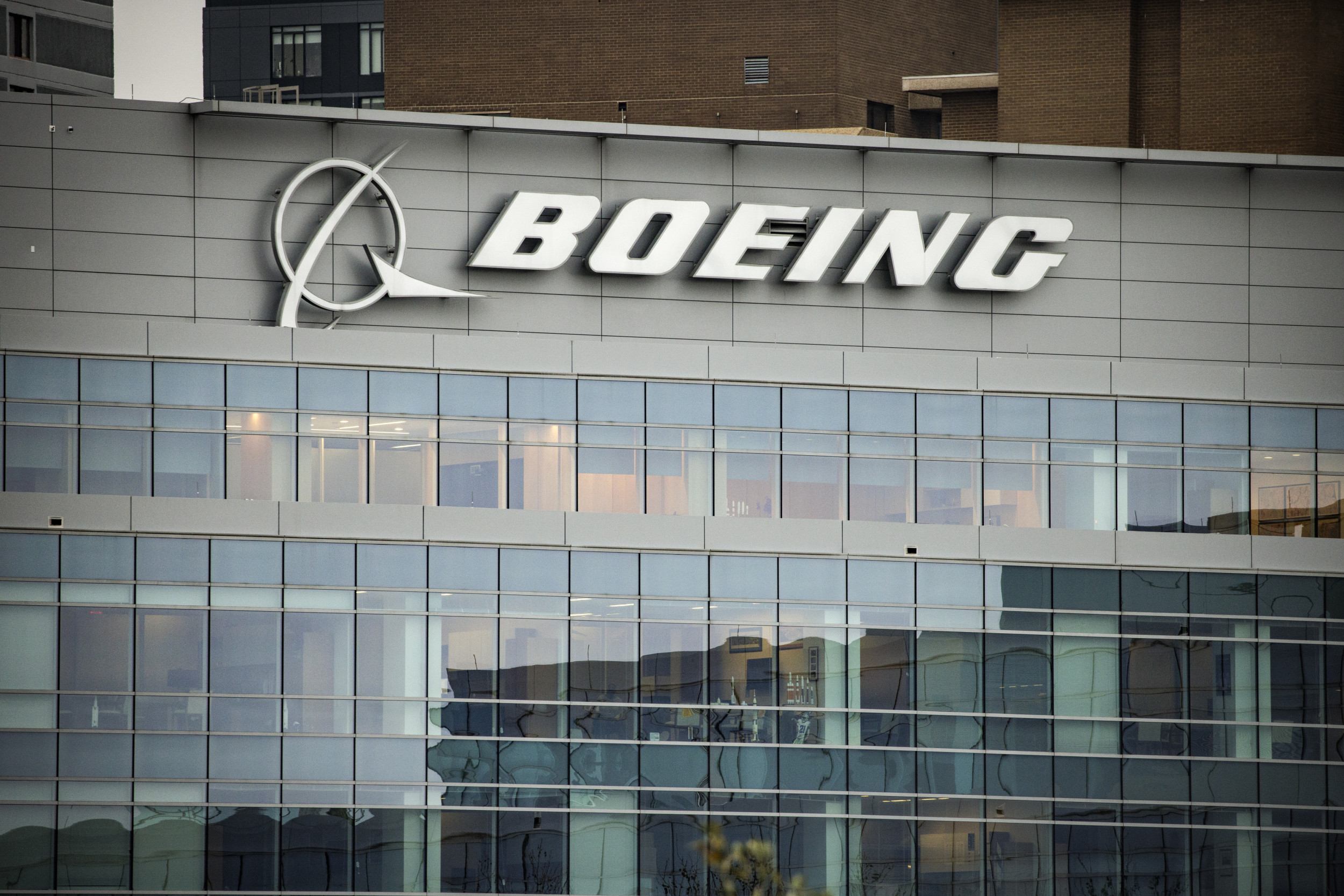 Boeing Whistleblower's Sudden Death Raises Eyebrows