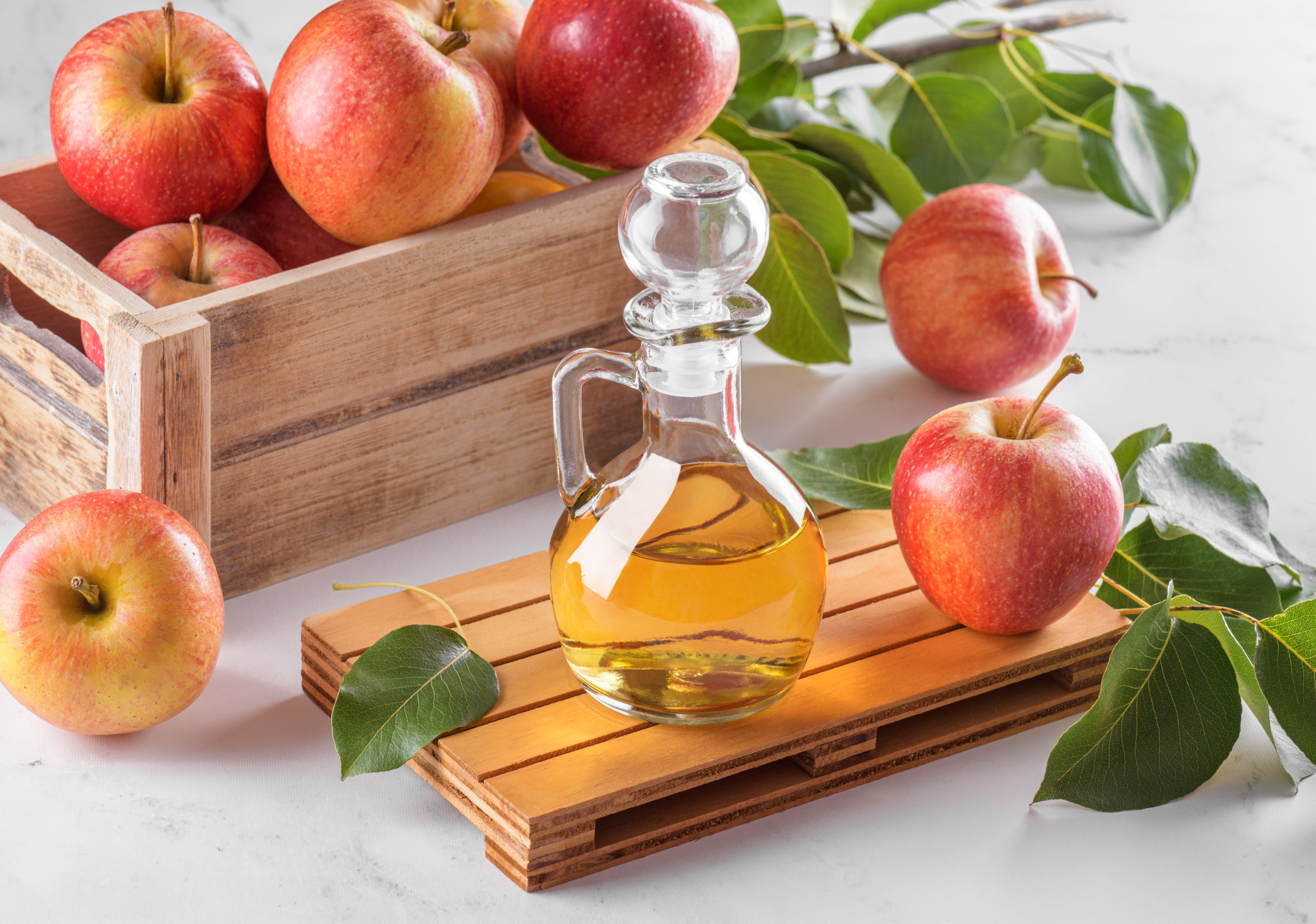 Weight Loss in Young People May Be Aided by Apple Cider Vinegar
