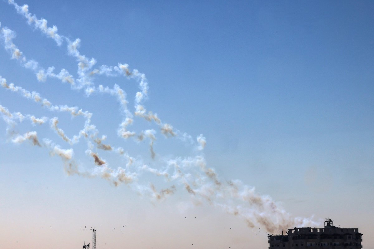 Smoke, from, Gaza, rocket, fire, against, Israel