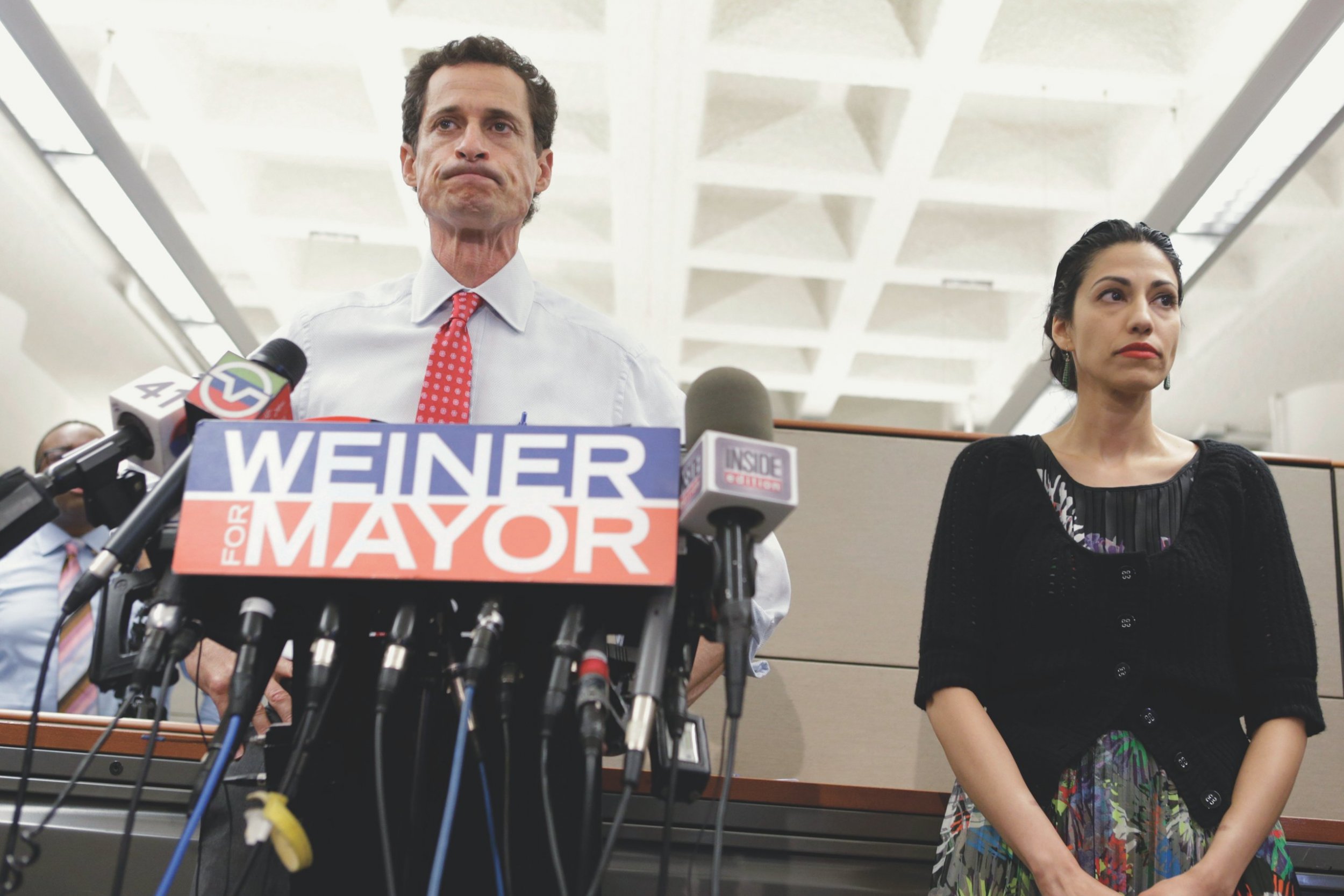 Huma Abedin Channels Hillary Clinton At Weiner Press Conference - Newsweek