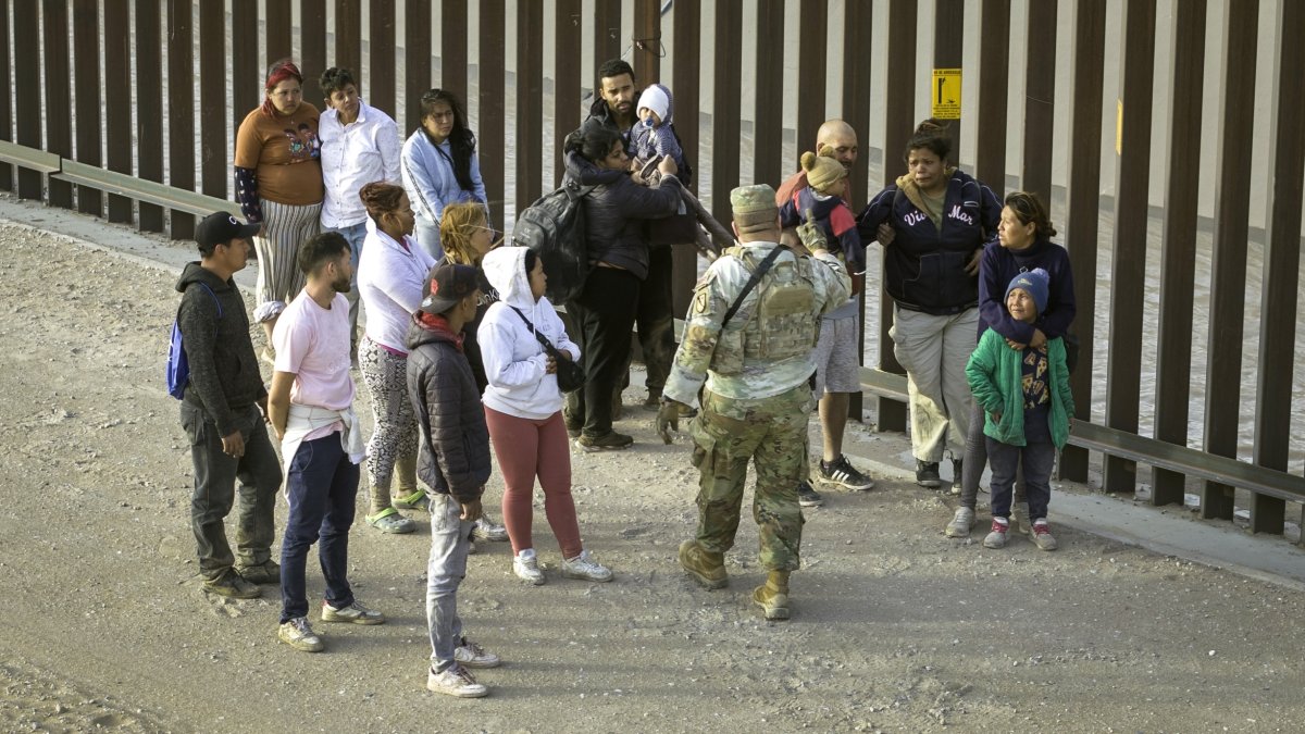 border syria migrants andrew bailey 