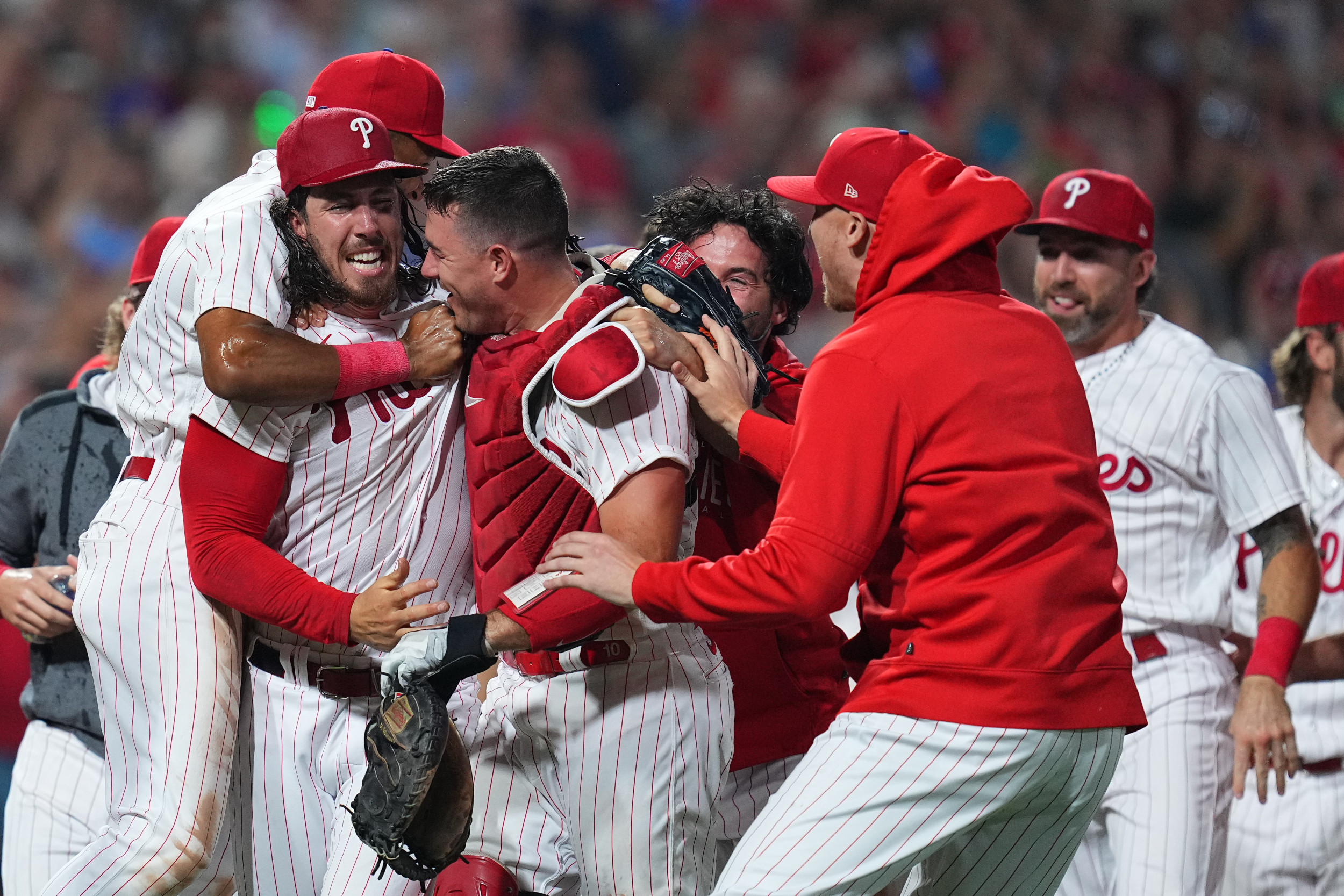 MLB News Former AllStar Free Agent Throws Viral Bullpen Session