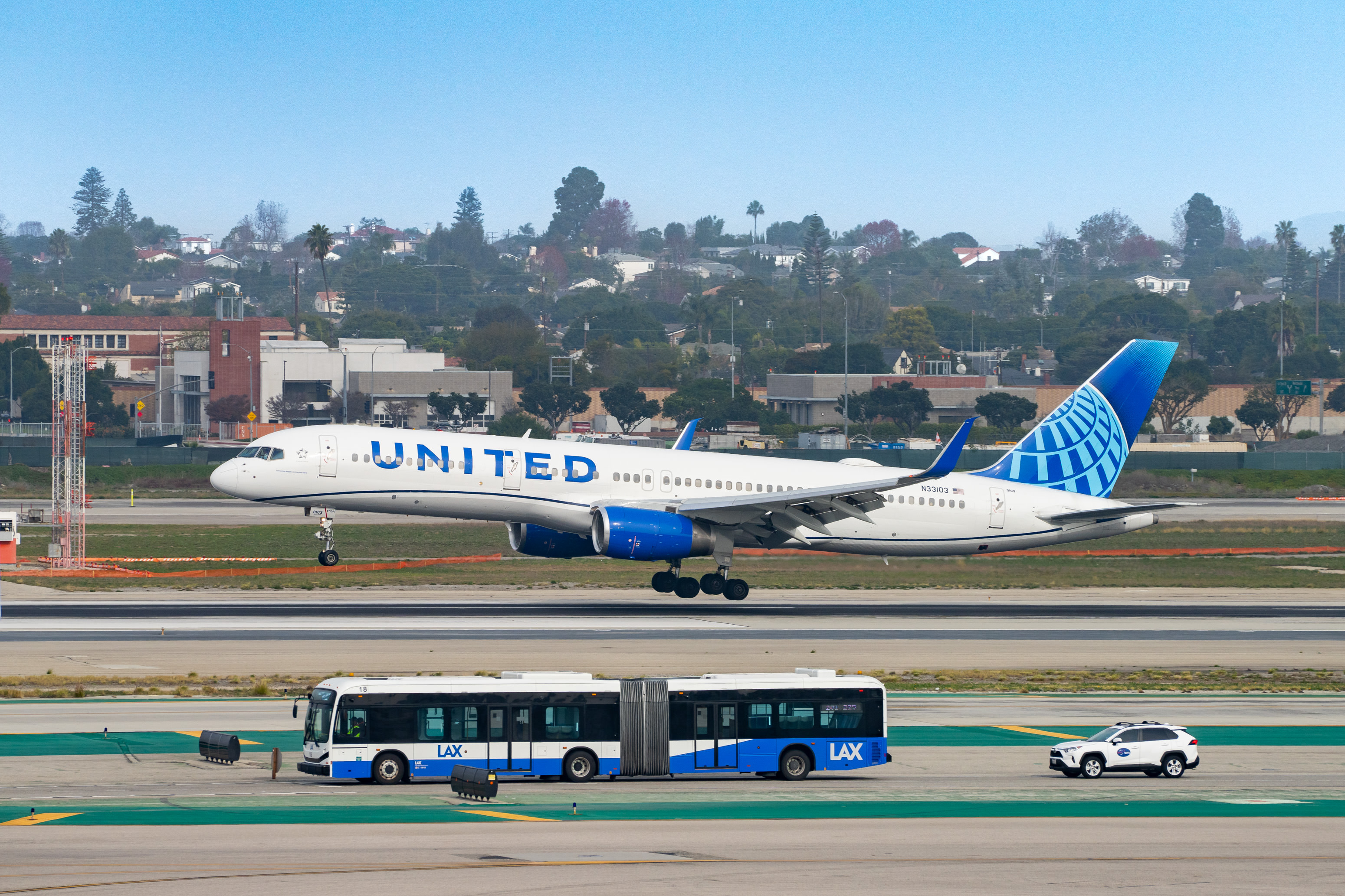 United Airlines suffers 10th incident in two weeks