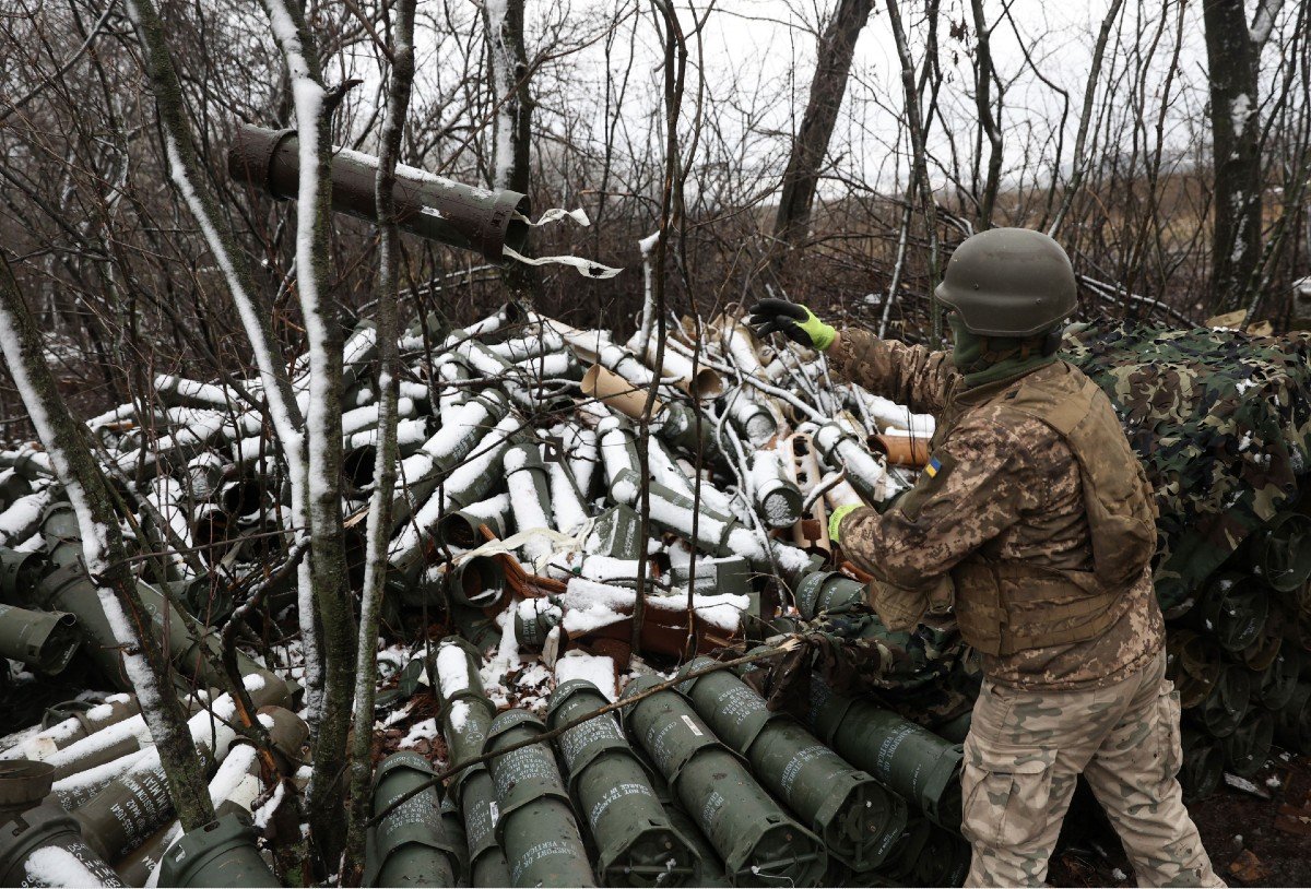 Empty 155mm shell Ukraine