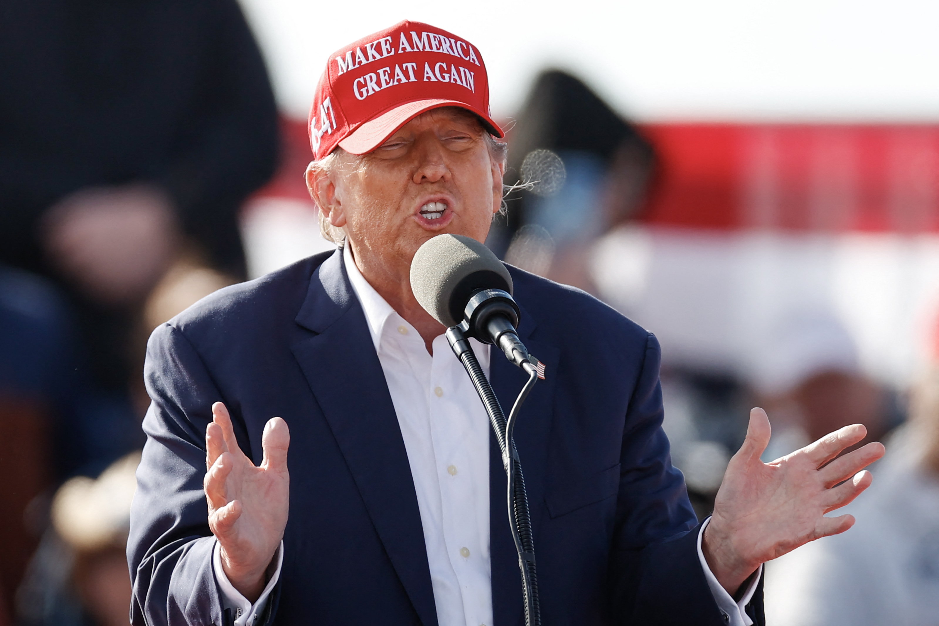 Donald Trump's Cash Boast Could Come Back to Haunt Him - Newsweek