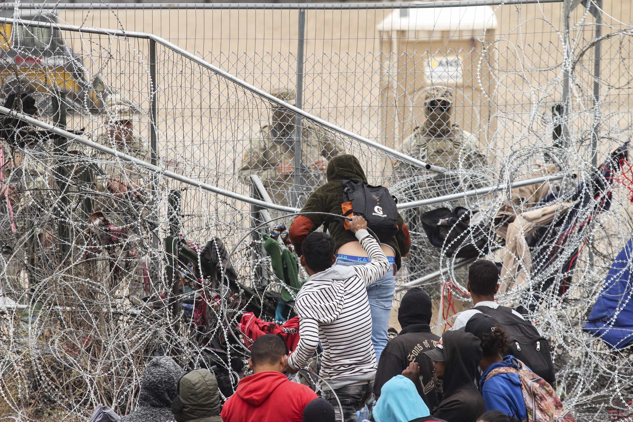 Texas National Guard Flies 'Come and Take It' Flag as Border Tensions Grow