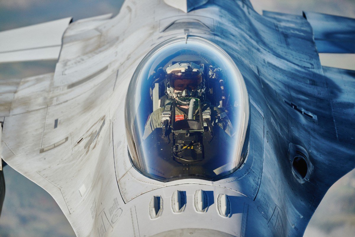 Polish F-16 Jet