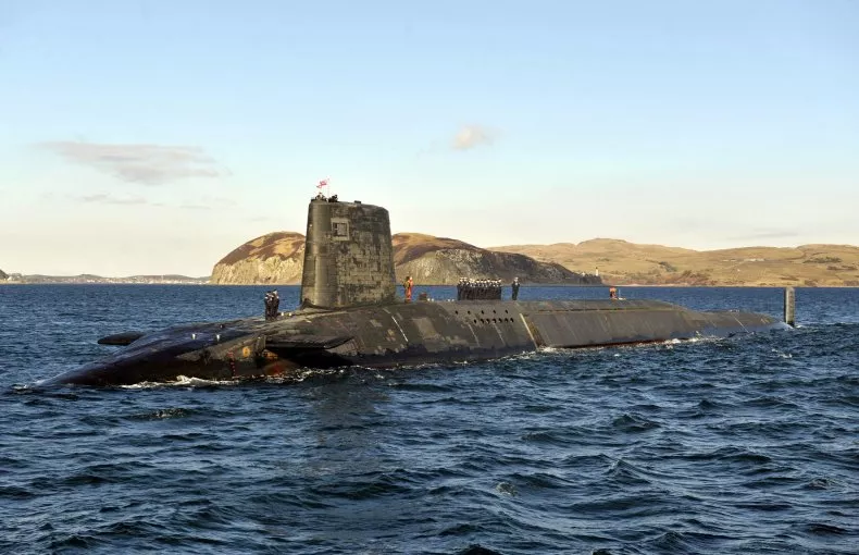 Das ist der Anfang vom Ende - Pagina 11 British-nuclear-submarine-hms-victorious