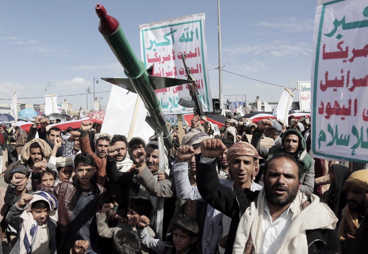 Yemen, protest, in, support, of, Houthi, attacks