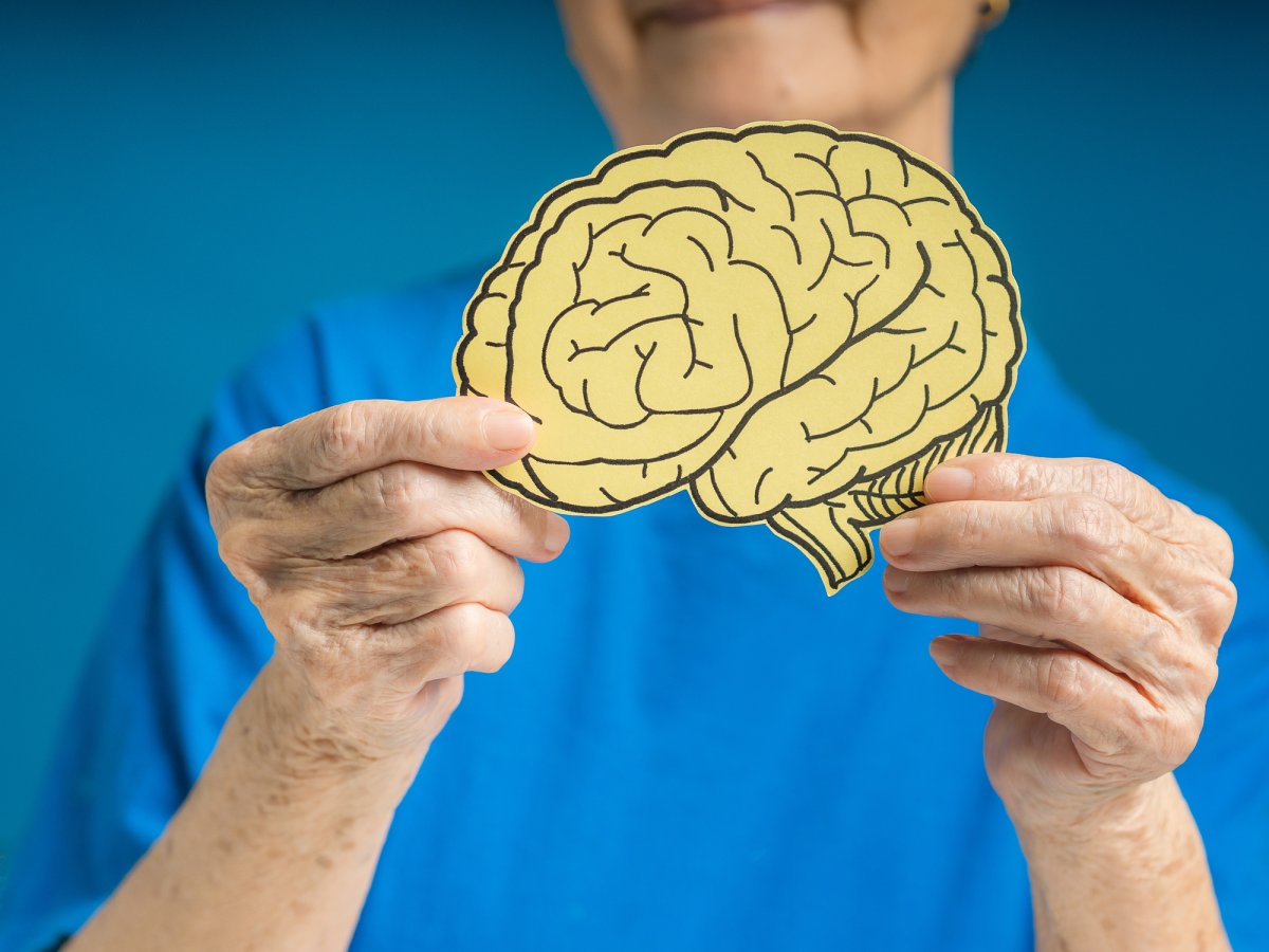 Elderly brain health
