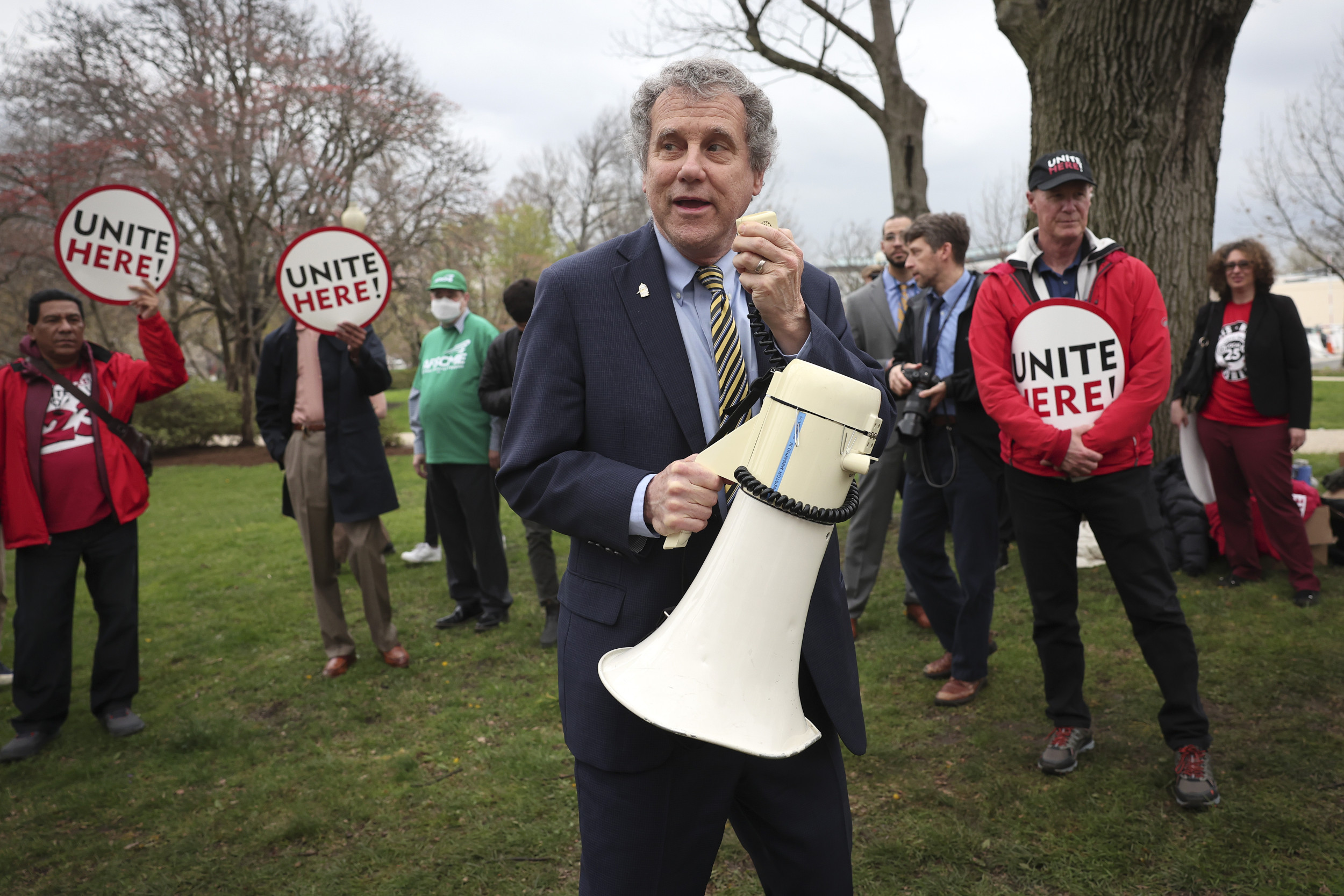 How a Union Battle Could Decide Who Wins the U.S. Senate