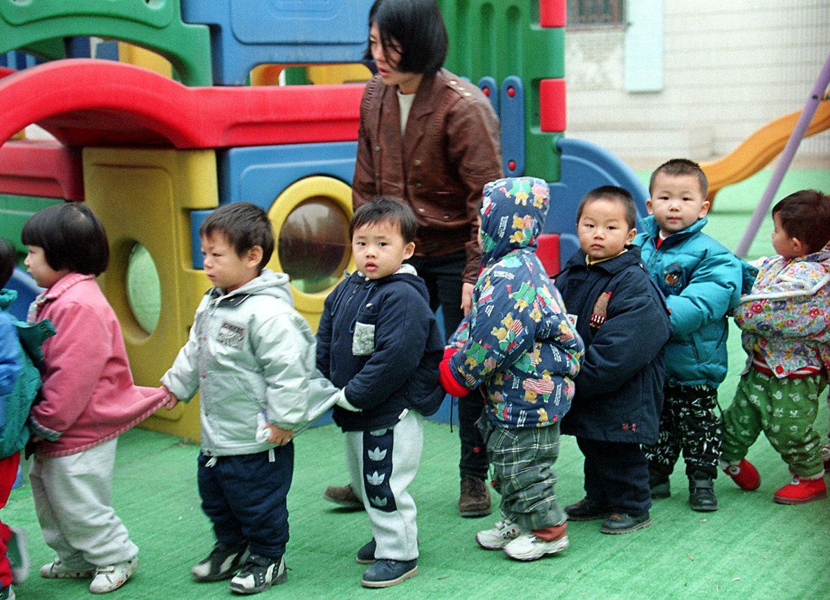 Chinese Kindergarteners Line Up