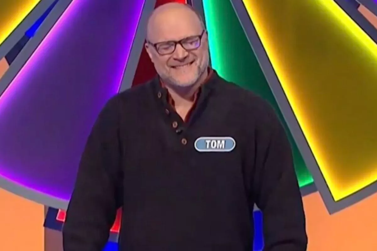 'Wheel of Fortune' Prize Puzzle Doesn't Go Down Well - Vimarsana News