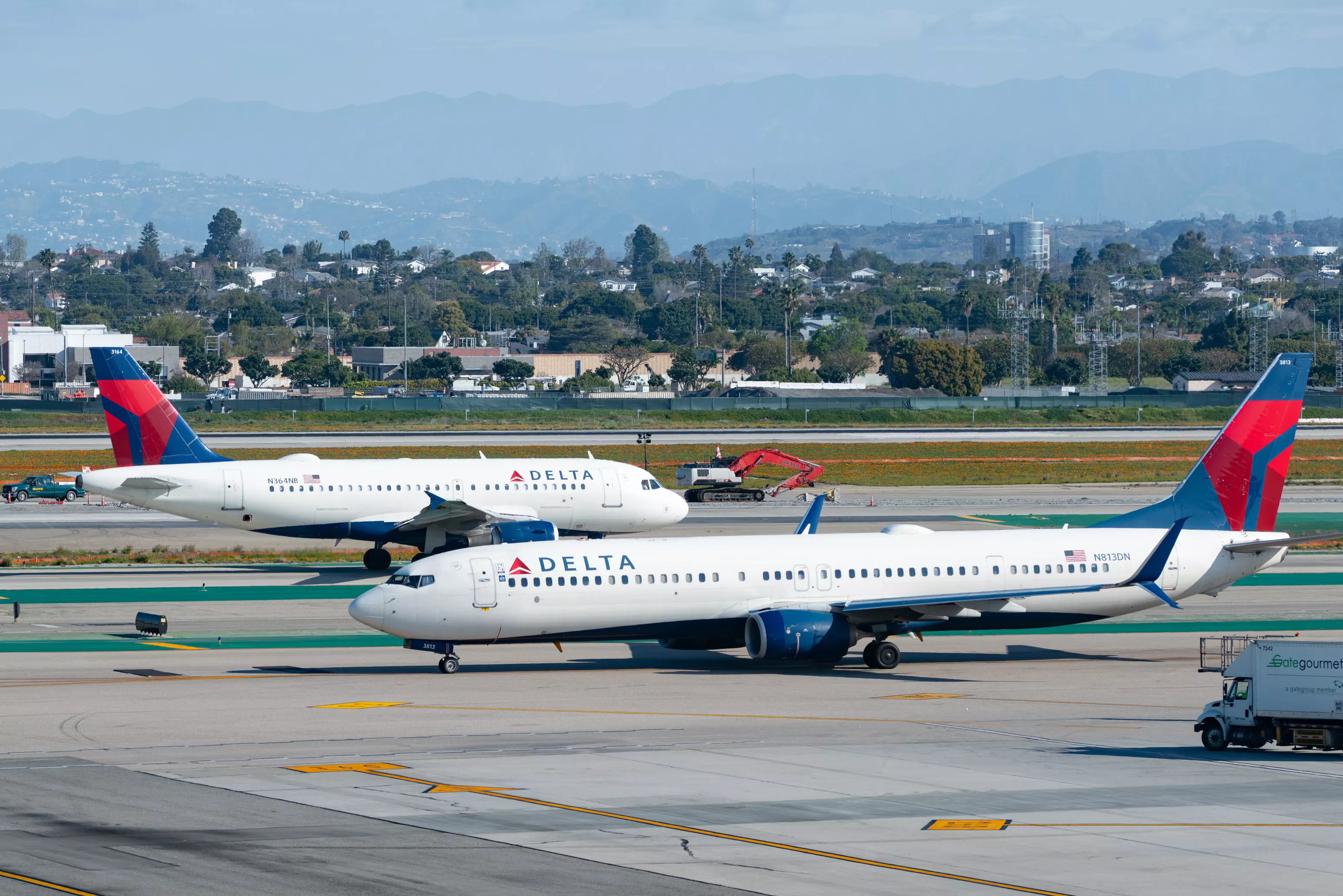 Woman Sues Delta Airlines After Being Sexually Assaulted on Flight - Vimarsana News
