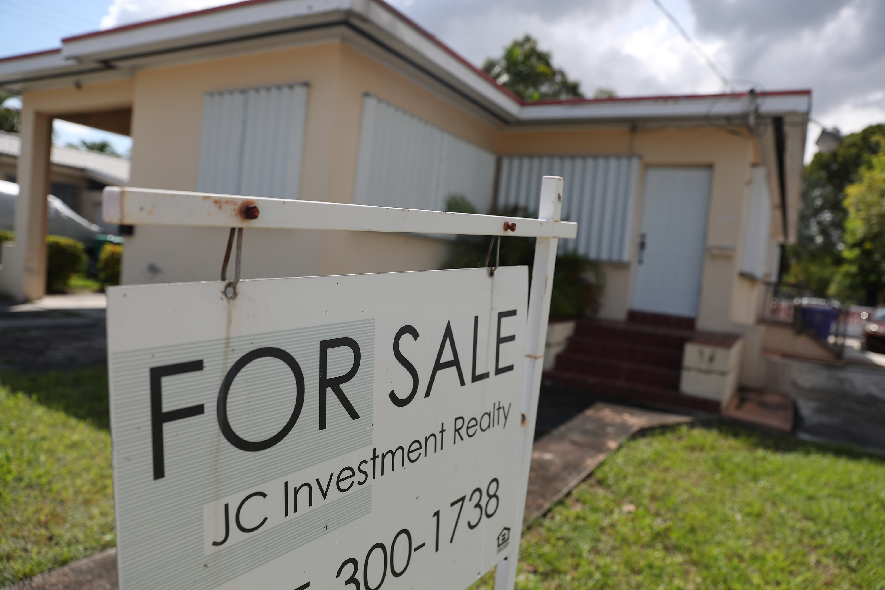 Americans Are Finally Selling Their Homes