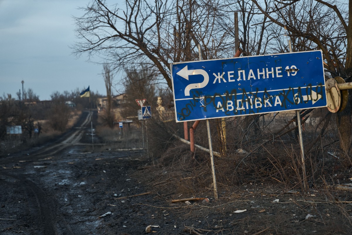 На карті Авдіївки зображена «батальйонна» атака Росії, відбита Україною