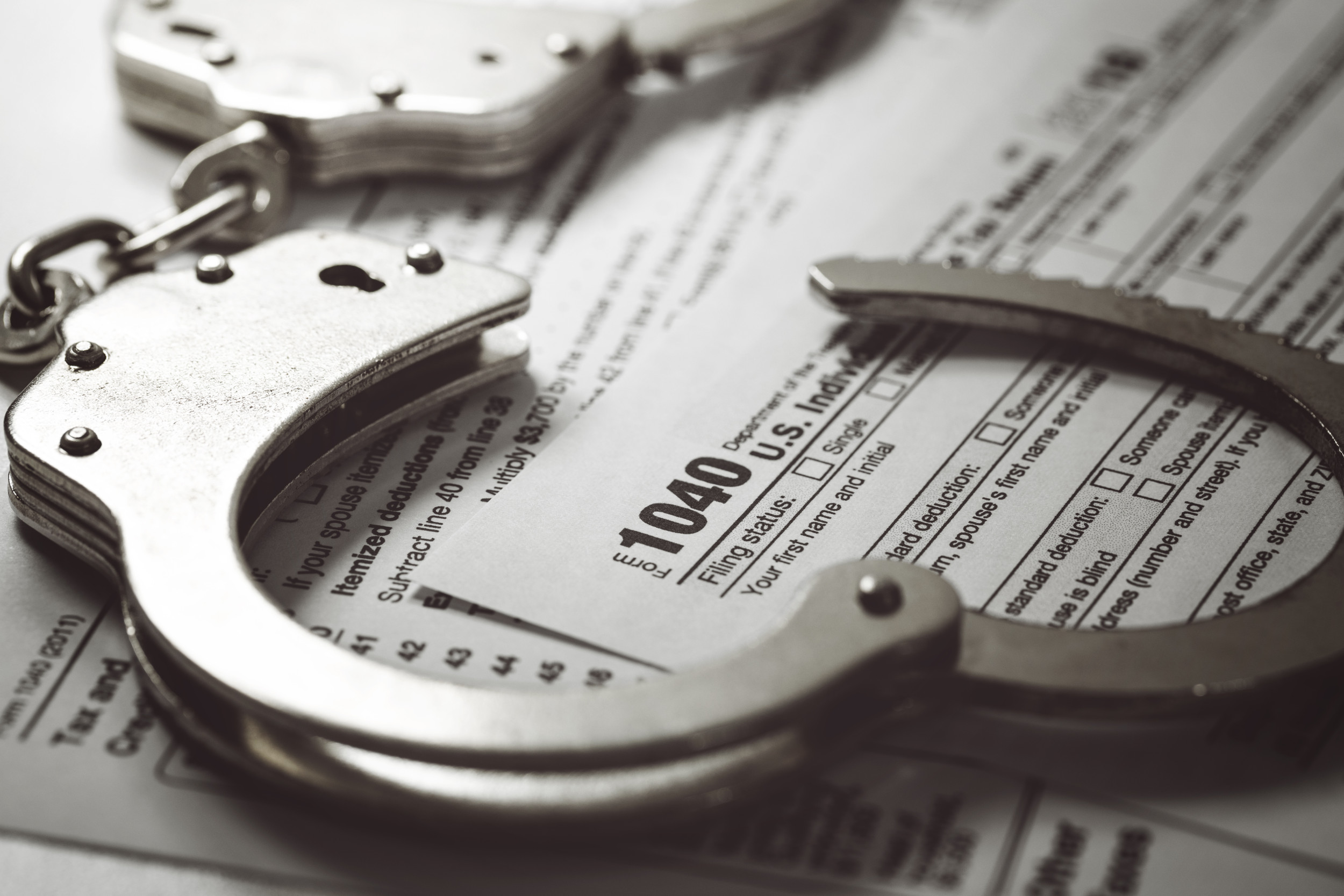 IRS、納税者に「ダーティ・ダズン」について警告へ