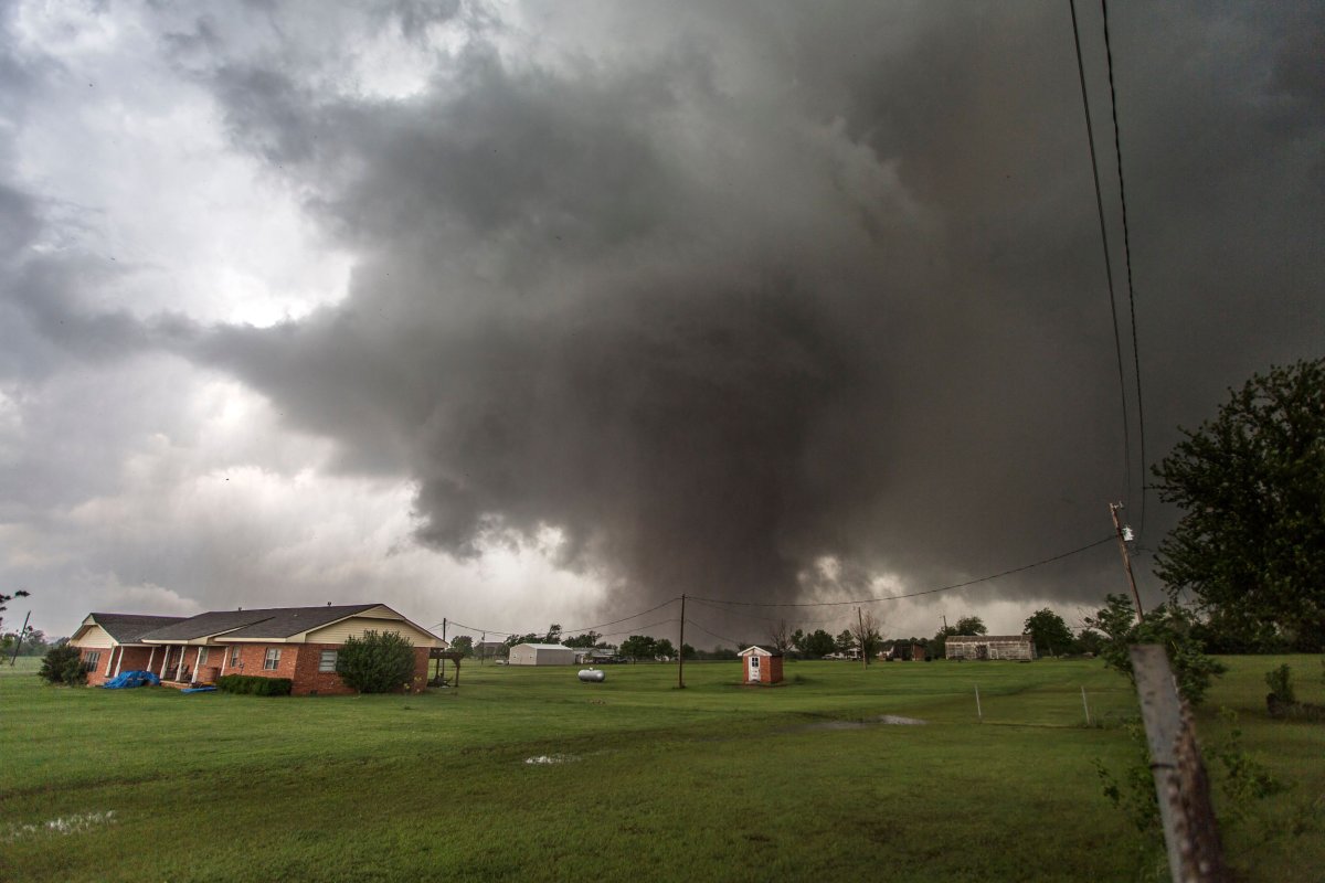 Gas Sprays 'Everywhere' After Tornado Rips Through Kentucky - Newsweek