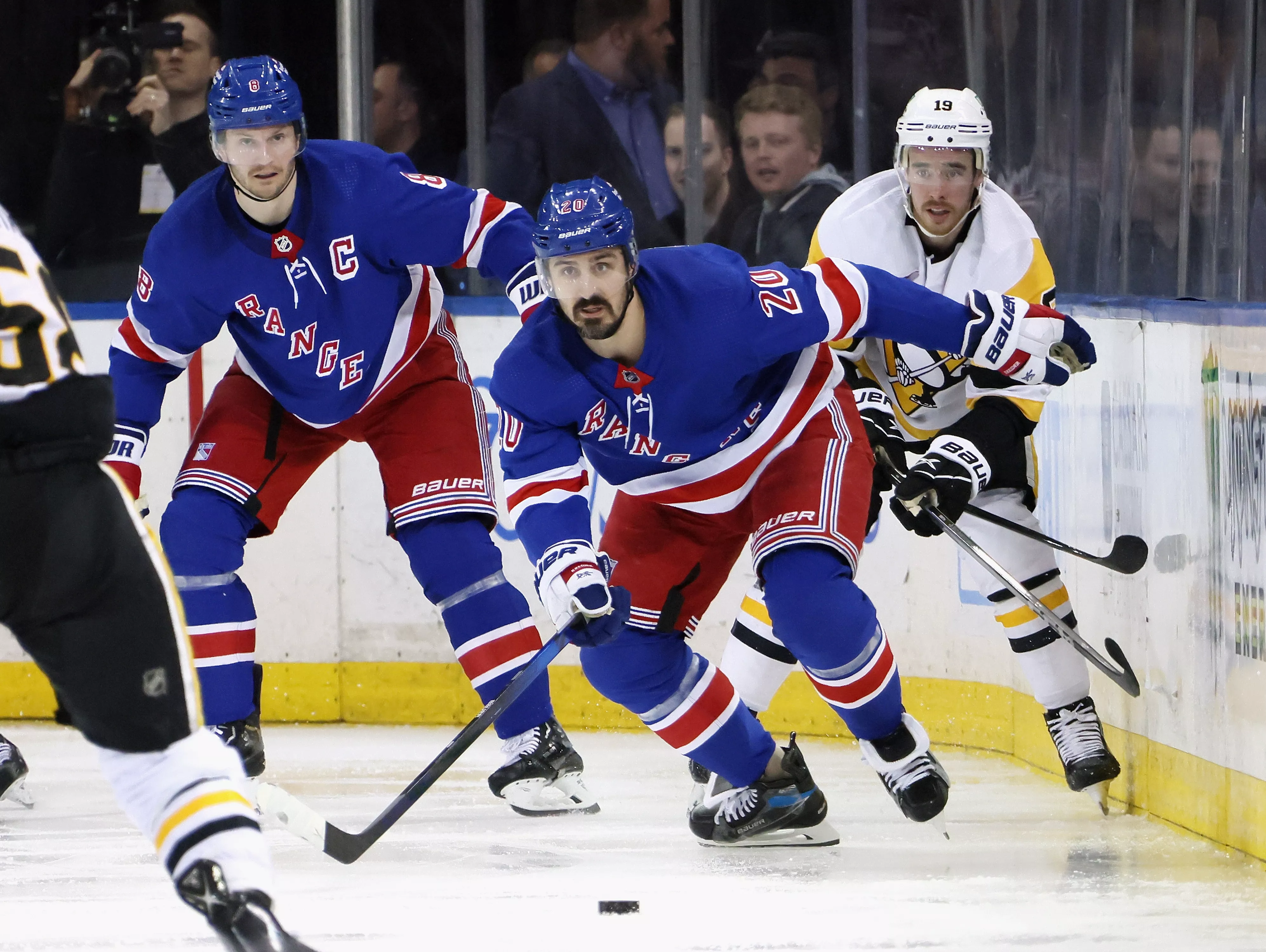 new-york-rangers.webp?w=1600&h=900&q=88&f=13b228f610e4ba10a251c7e24282742b