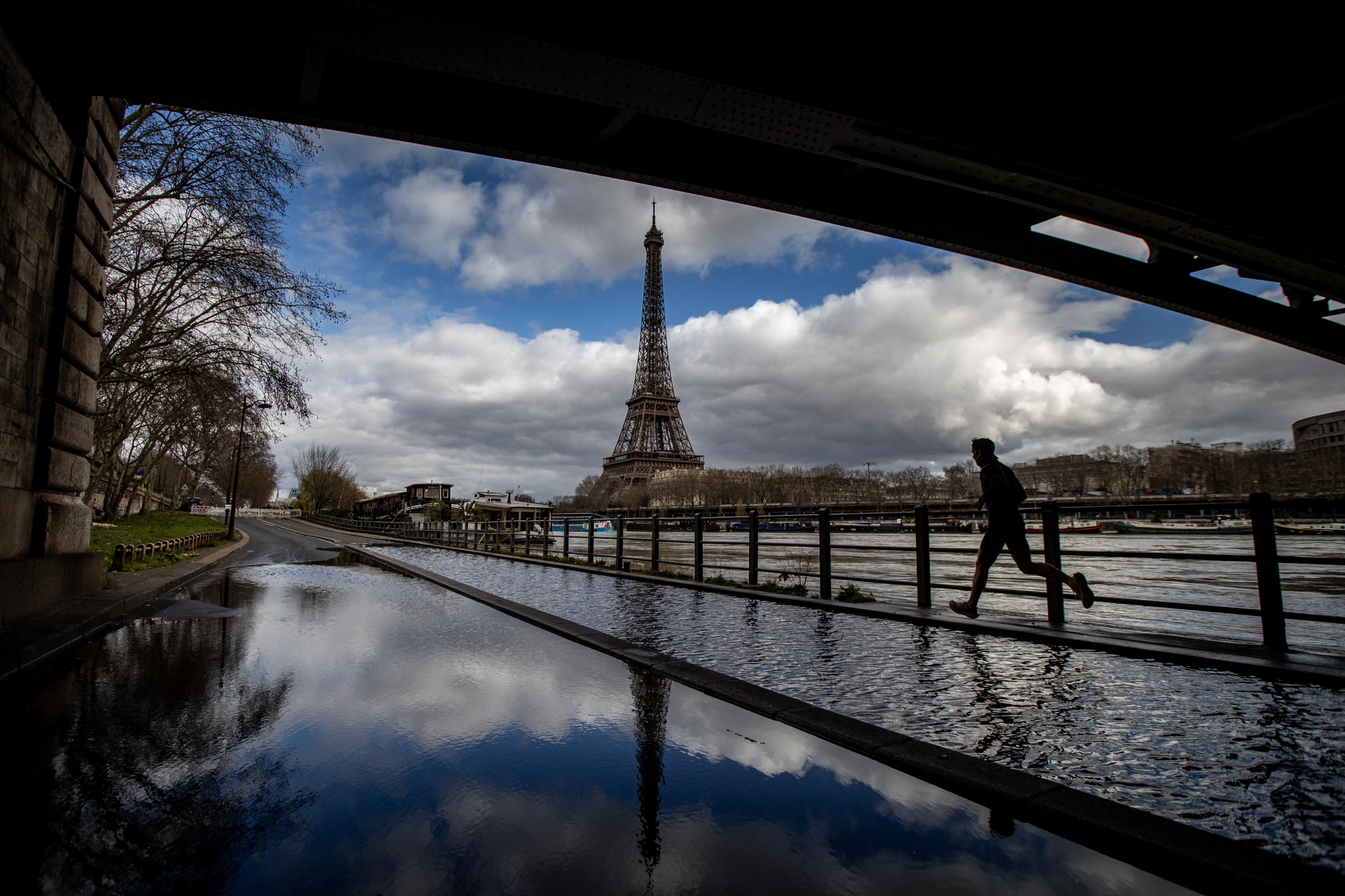 Parisians Vow to Defecate in Seine as Macron Takes Dip Ahead of Olympics - Vimarsana News