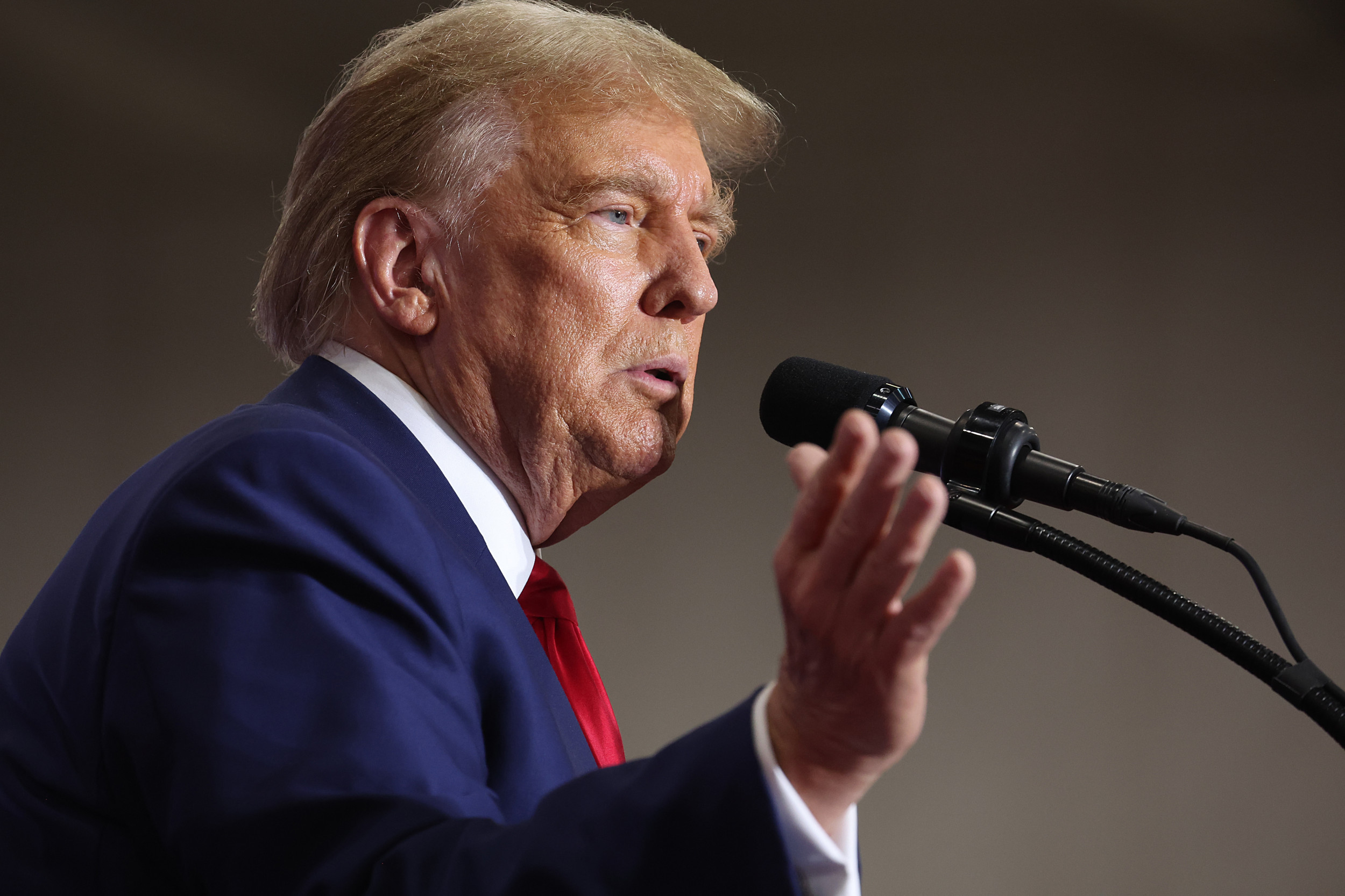 Mary Trump Reacts to Donald Trump Prison Proposal