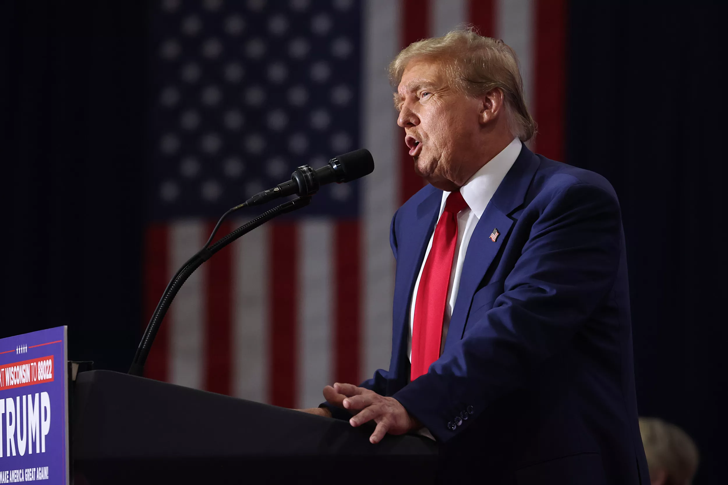 Donald Trump Comparing Himself to Nelson Mandela Sparks Ridicule - Vimarsana News