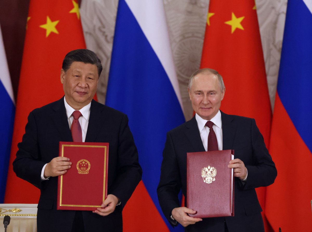Xi Jinping With Vladimir Putin 