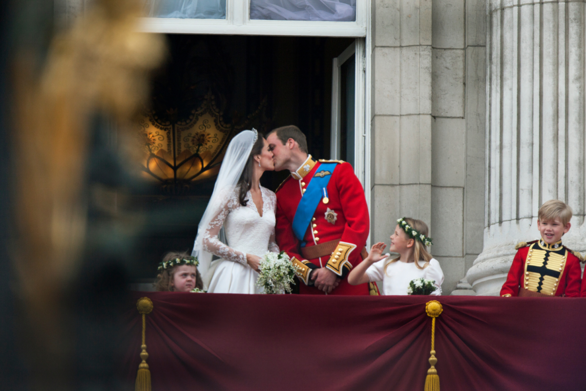 Princess Kate and Prince William Wedding Kiss